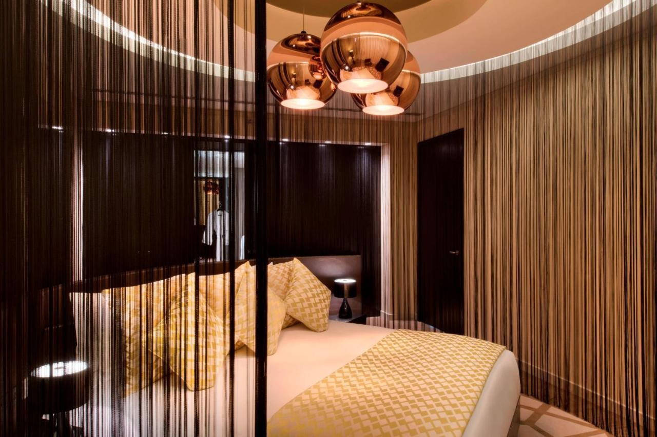 W One-Bedroom Executive King Suite with City View,1499995210:JPEG