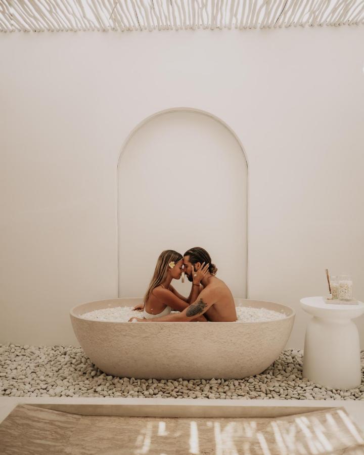 MAJA Suite Room,1490259109:JPEG