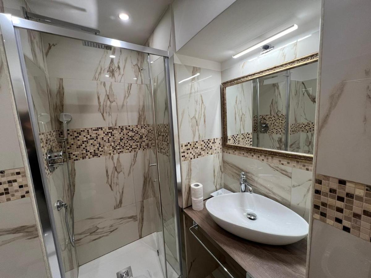 Triple Room,1498566571:JPEG