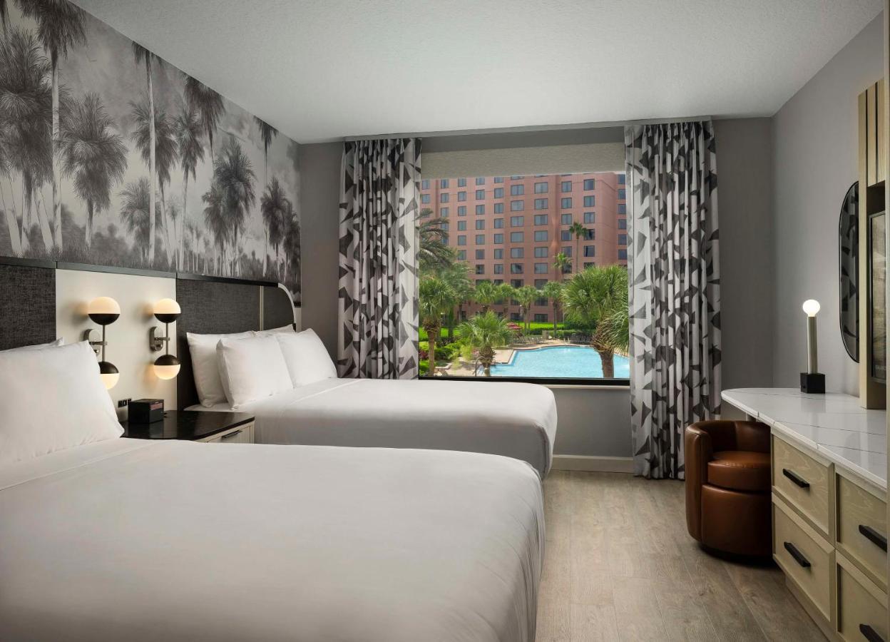 Queen Suite with Pool View,1498520335:JPEG