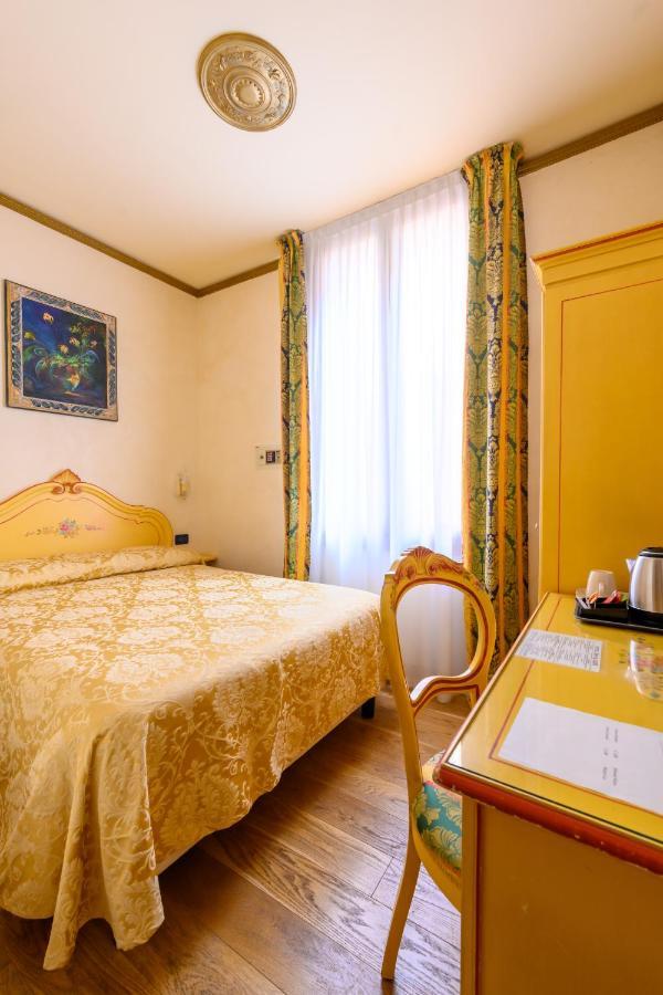 Small Economy Double Room,1498733164:JPEG
