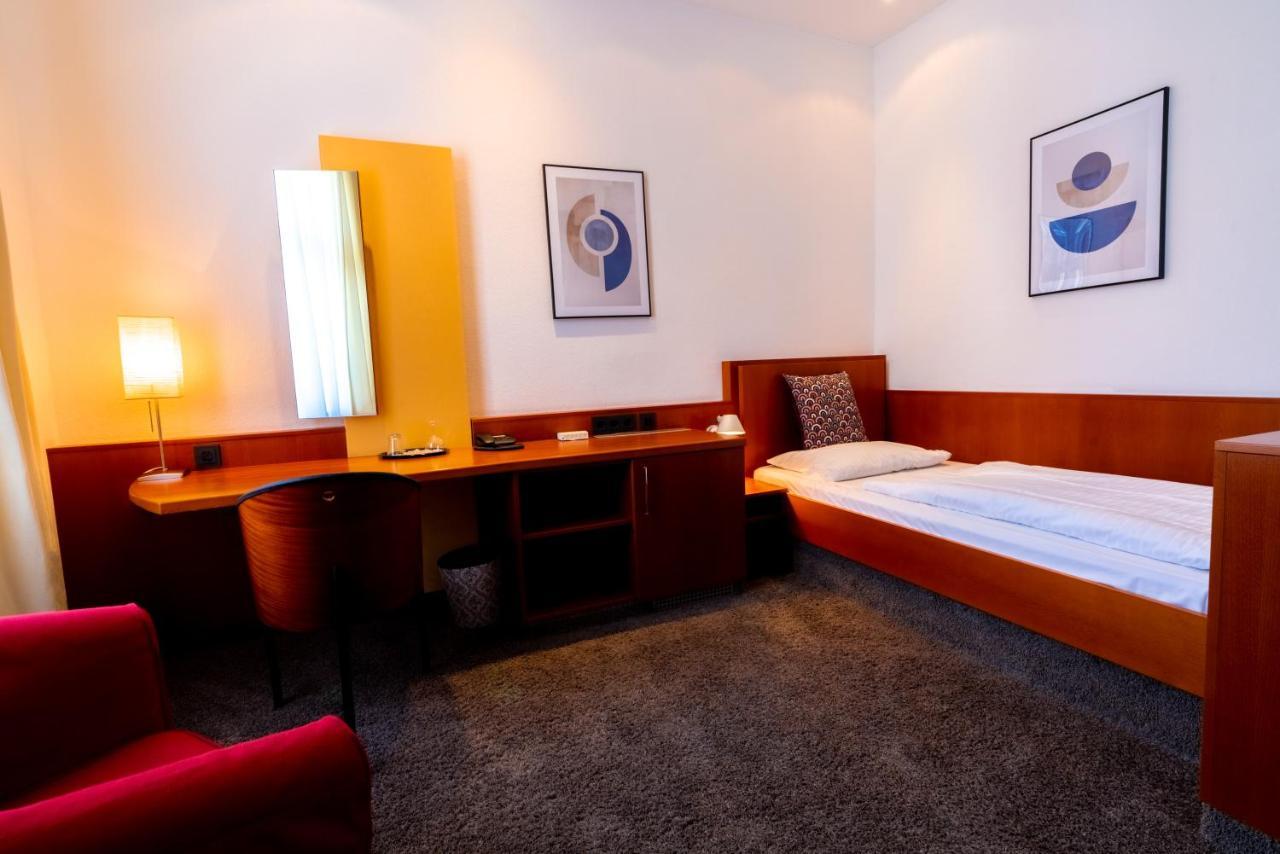 Superior Single Room,1498987714:JPEG
