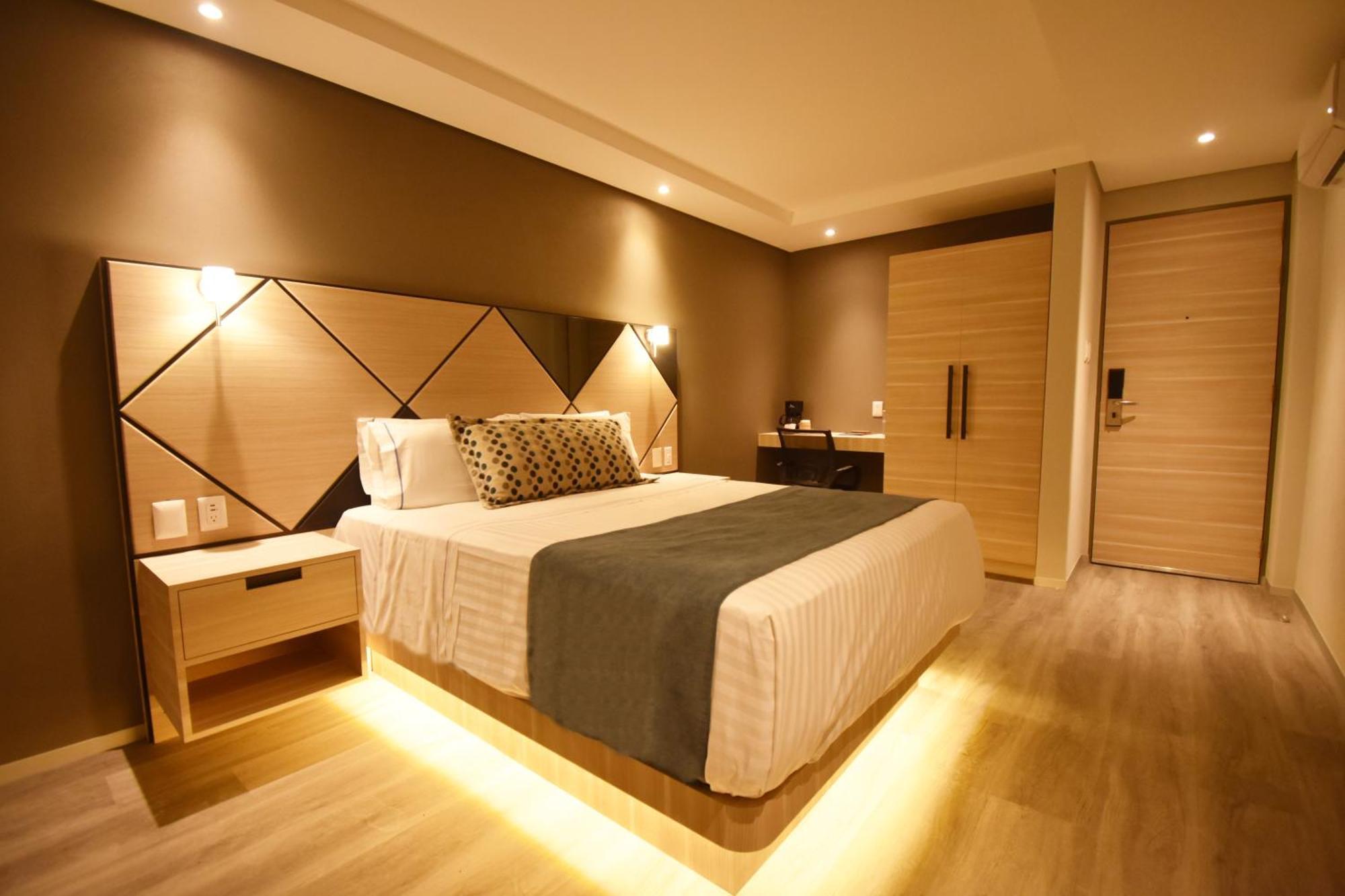 Superior Room,1459499332:JPEG