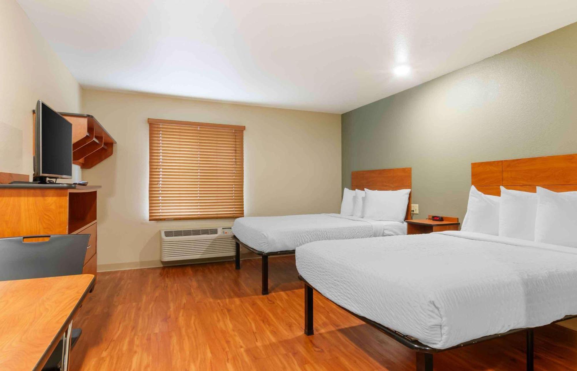 Double Room with Two Double Beds - Non-Smoking,1499067334:JPEG