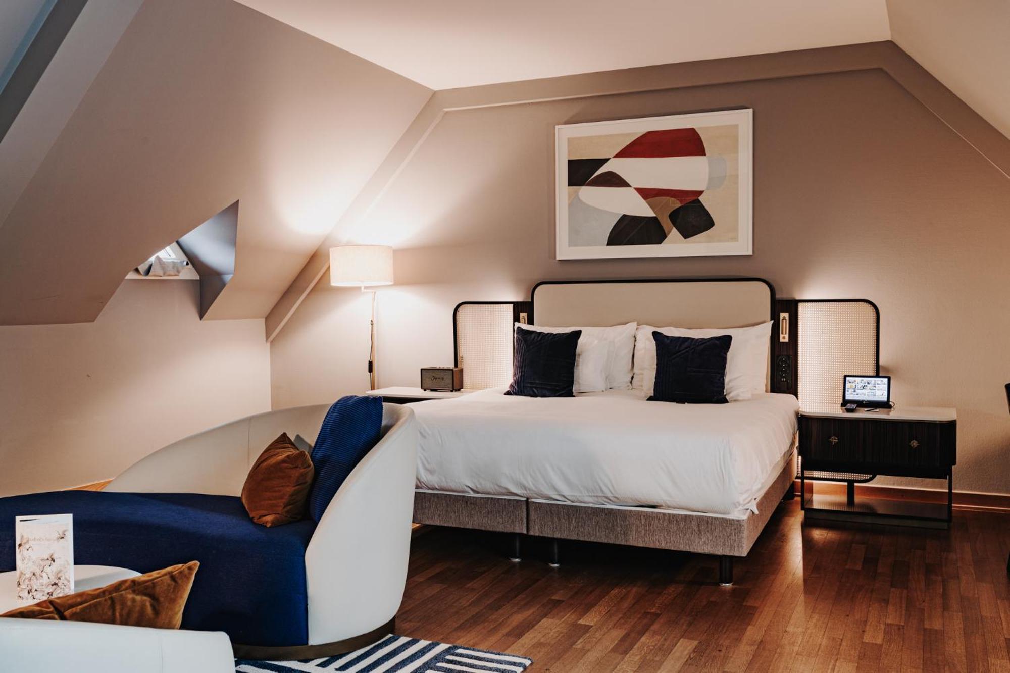 Junior Suite,1105377165:JPEG
