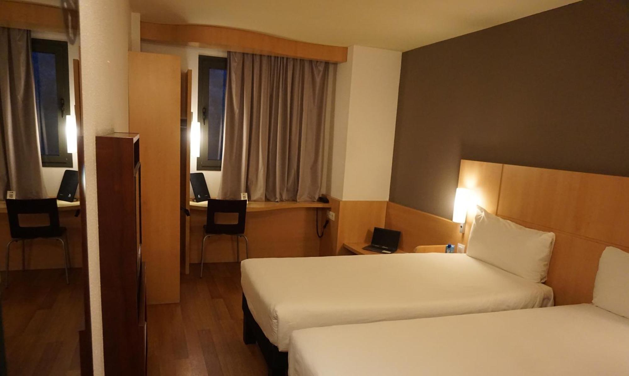 Standard Twin Room,1717026958:JPEG