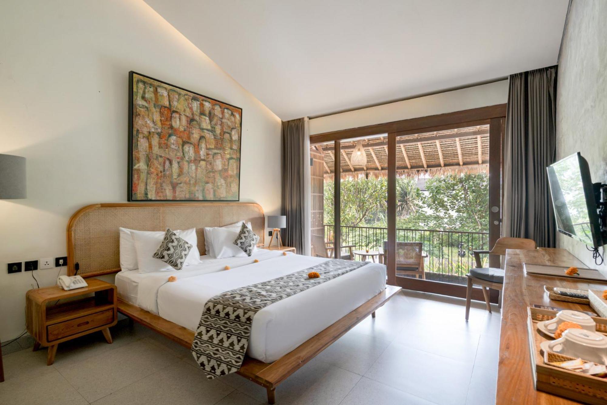 Deluxe King Room
