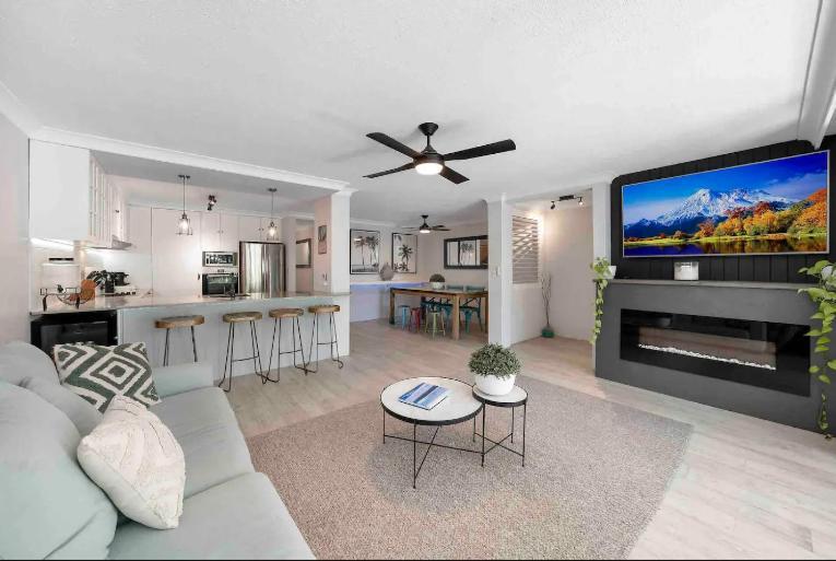 Two-Bedroom Deluxe Apartment Balcony,1537842796:JPEG