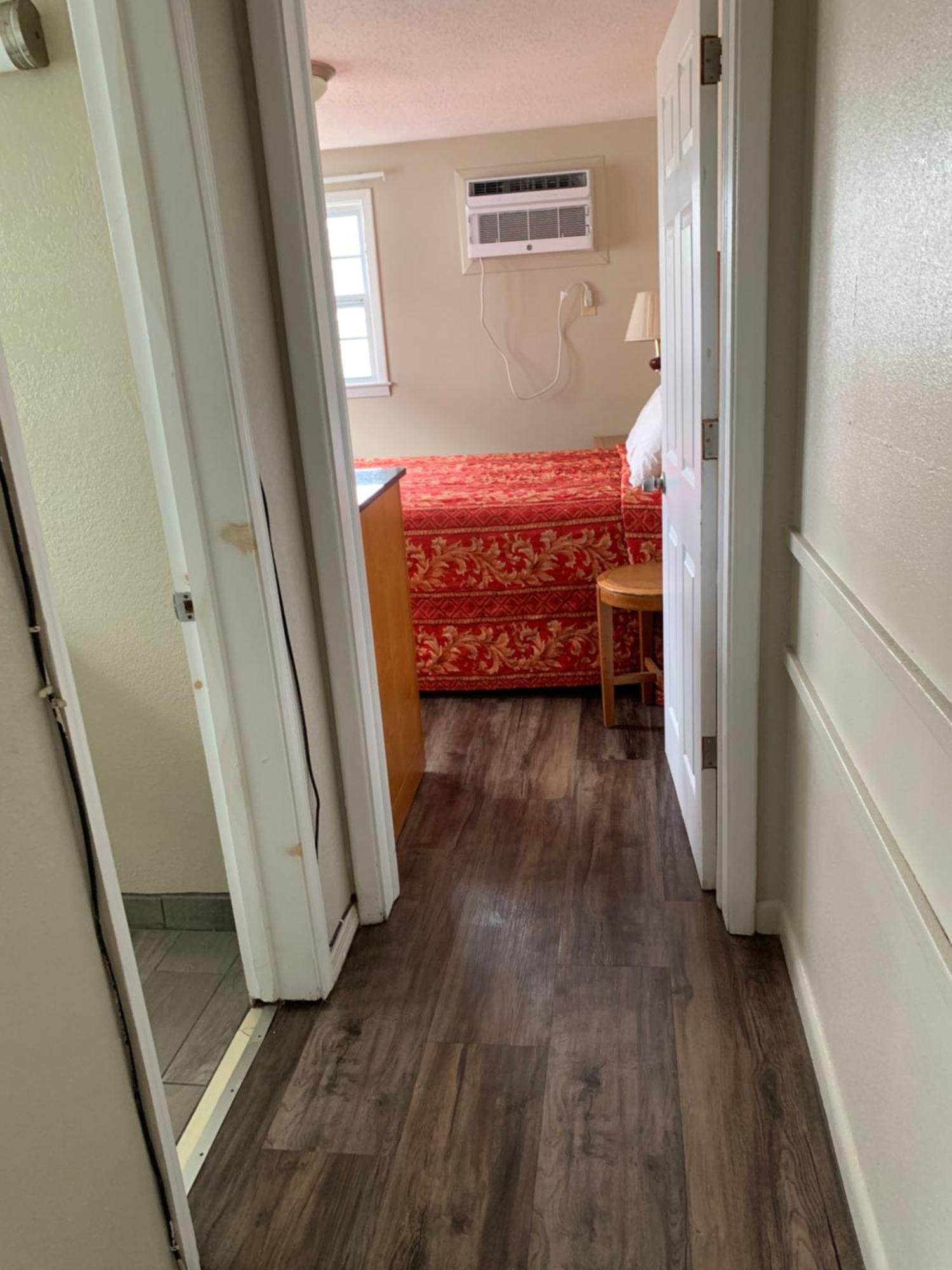 Two-Bedroom Apartment,1538332879:JPEG