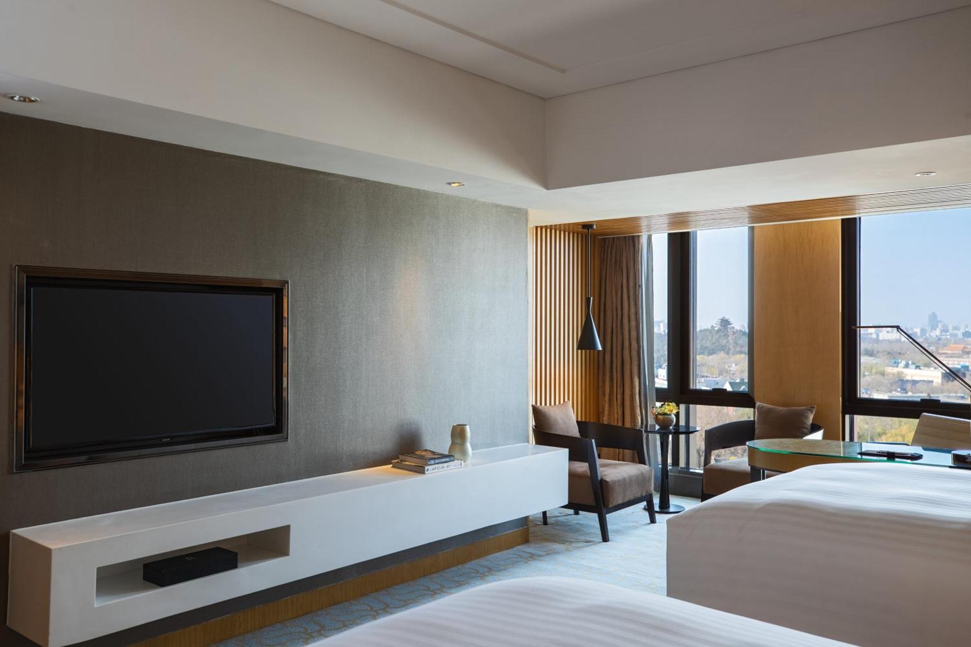Double Room with Two Double Beds and City View on High Floor