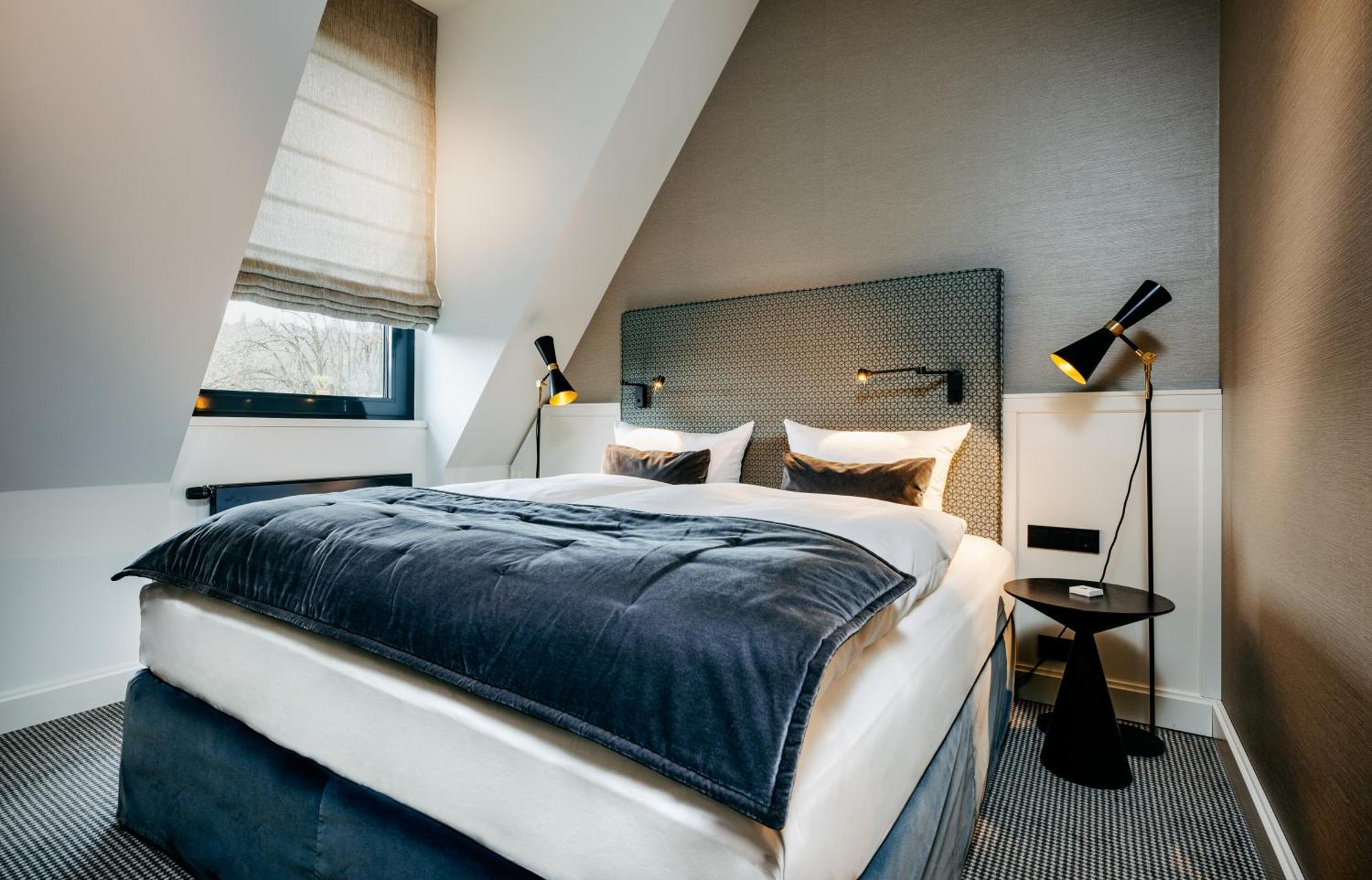 Junior Suite,1545158986:JPEG