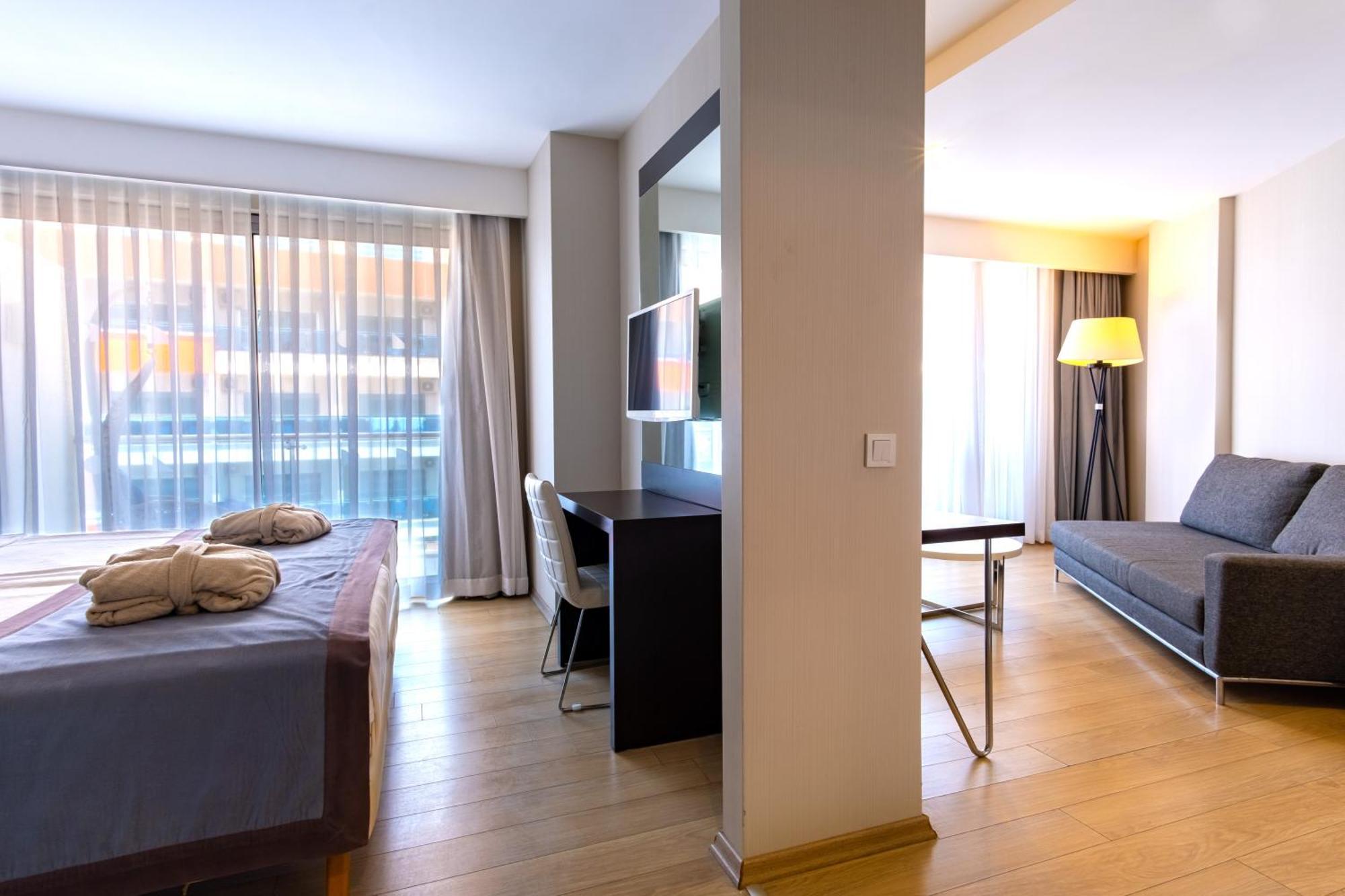 Suite Land View