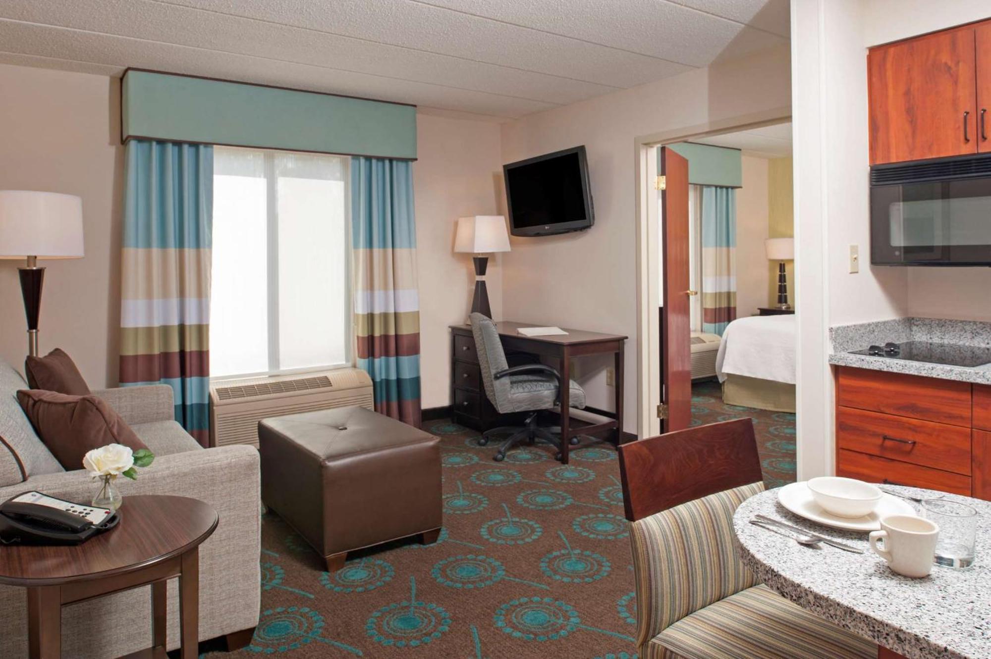 One-Bedroom King Suite with Kitchen - Non-Smoking,1551988936:JPEG
