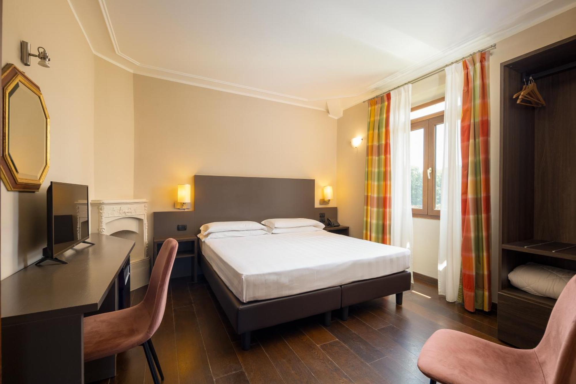 Double or Twin Room,1709709402:JPEG