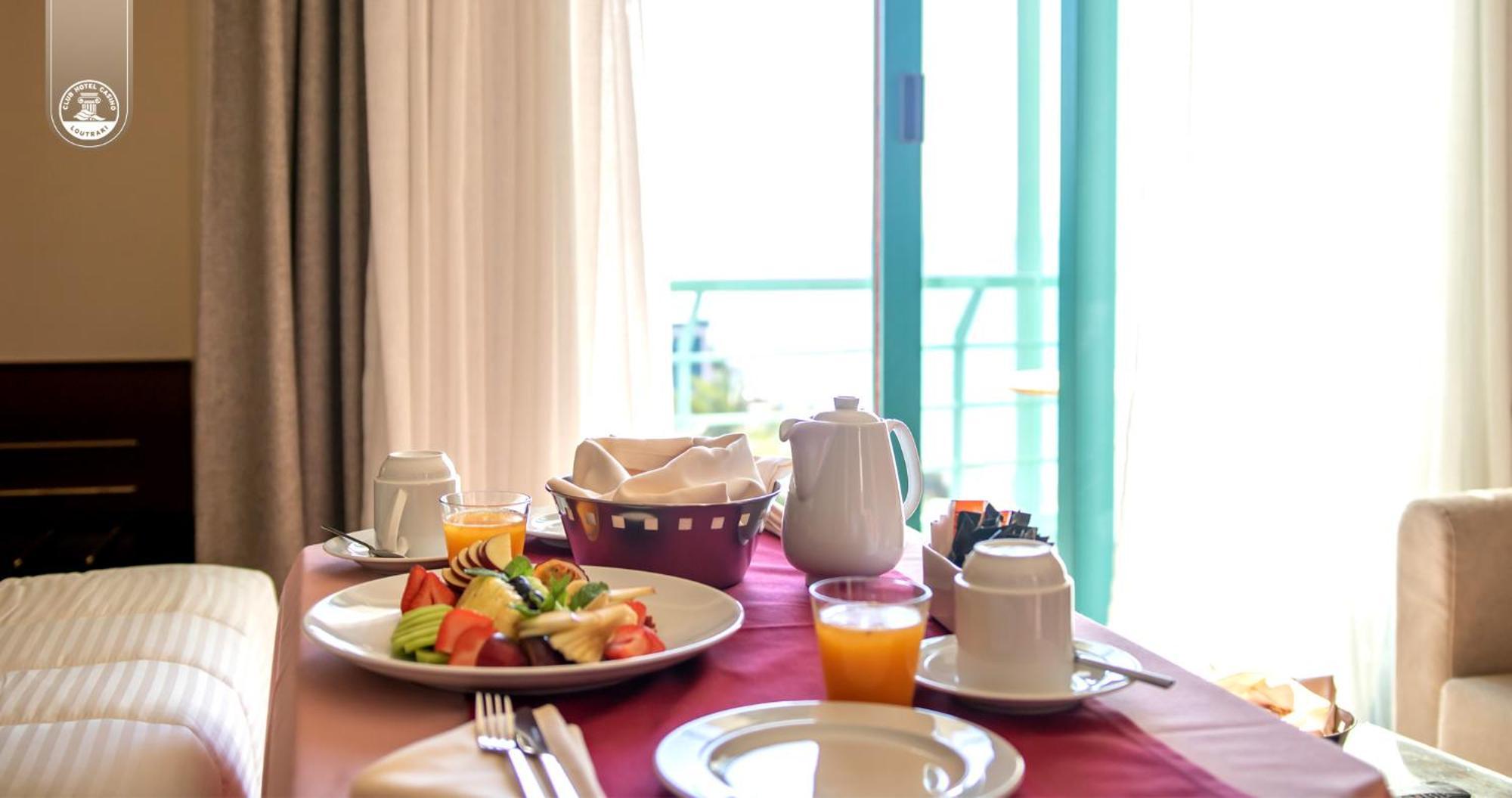 Deluxe Double or Twin Room Sea View,1553576926:JPEG