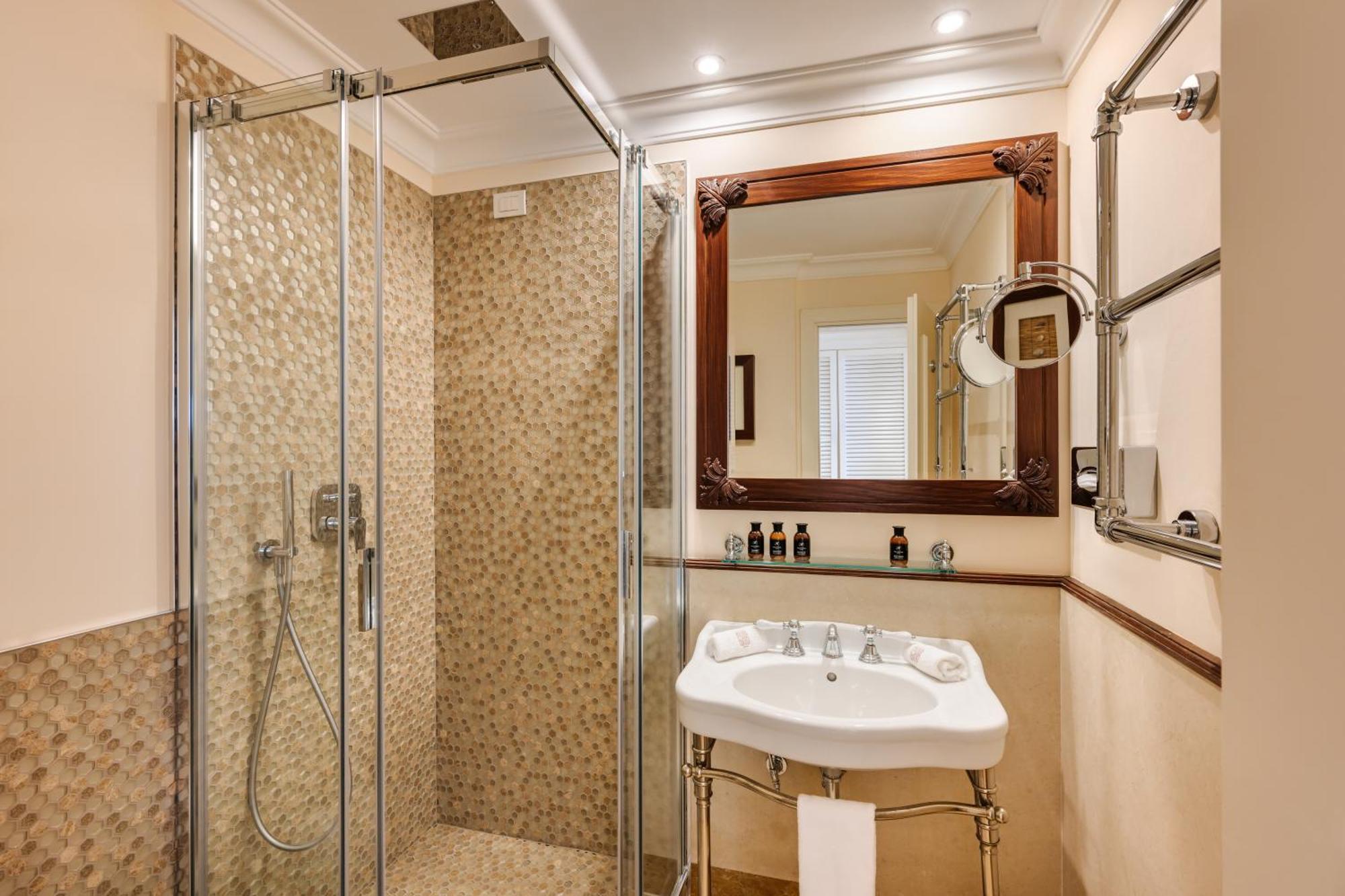 Prestige Lateral Sea View