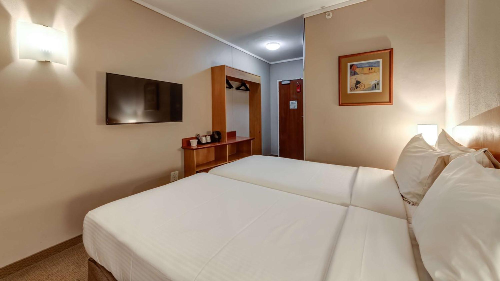 Standard Twin Beds Non-Smoking,1555349191:JPEG