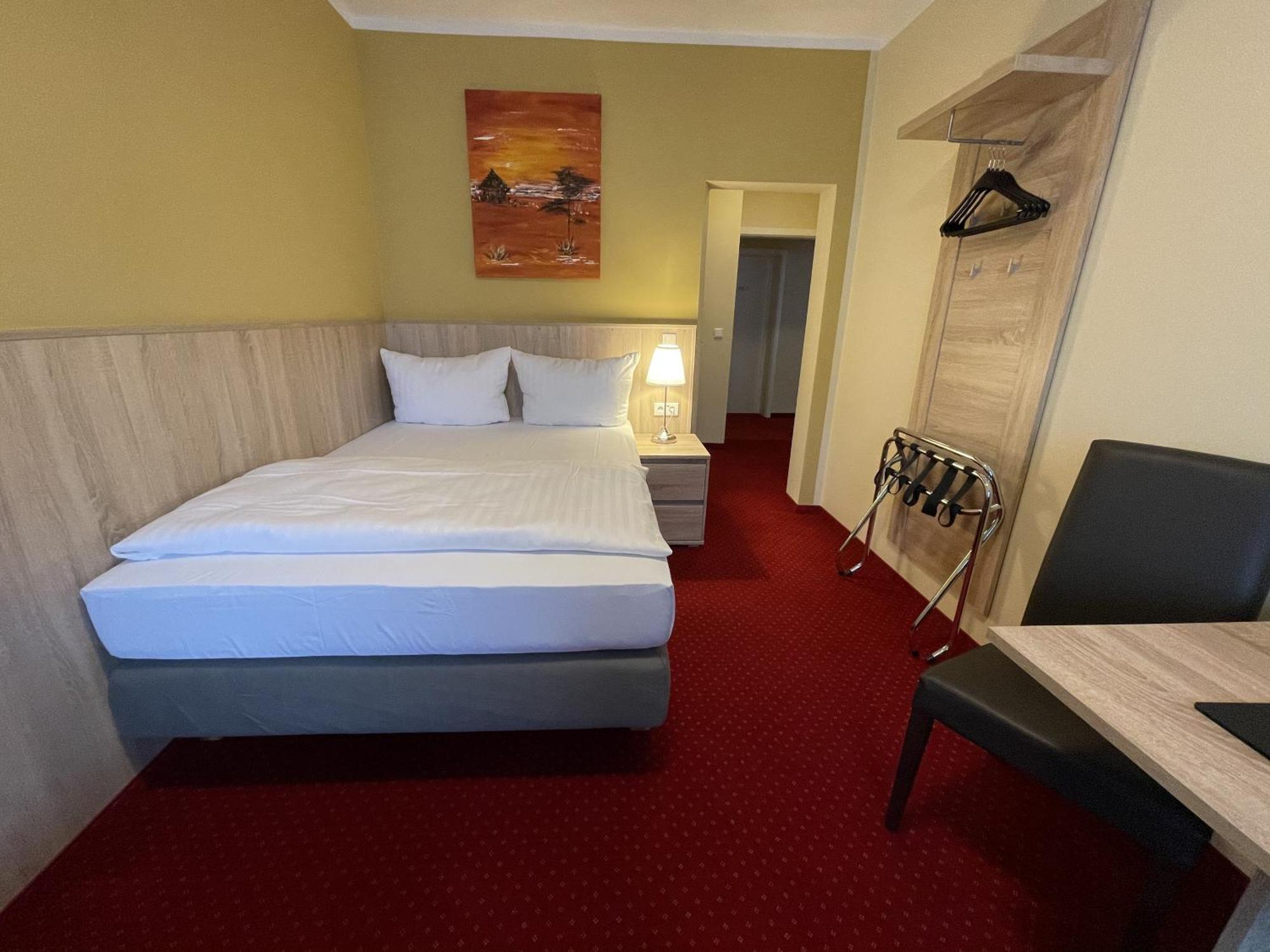 Superior Single Room,1126811211:JPEG