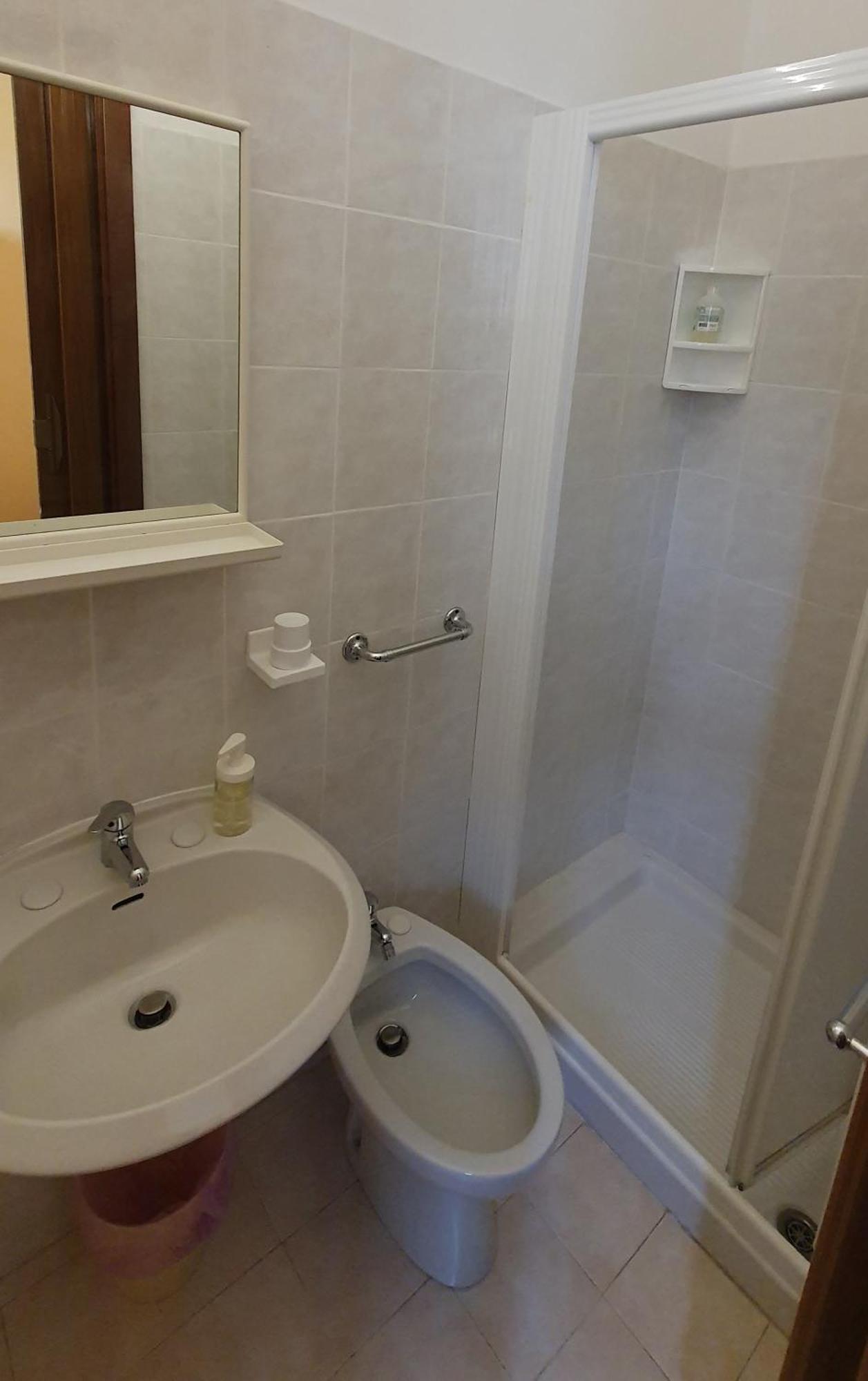 Twin Room,1584770848:JPEG