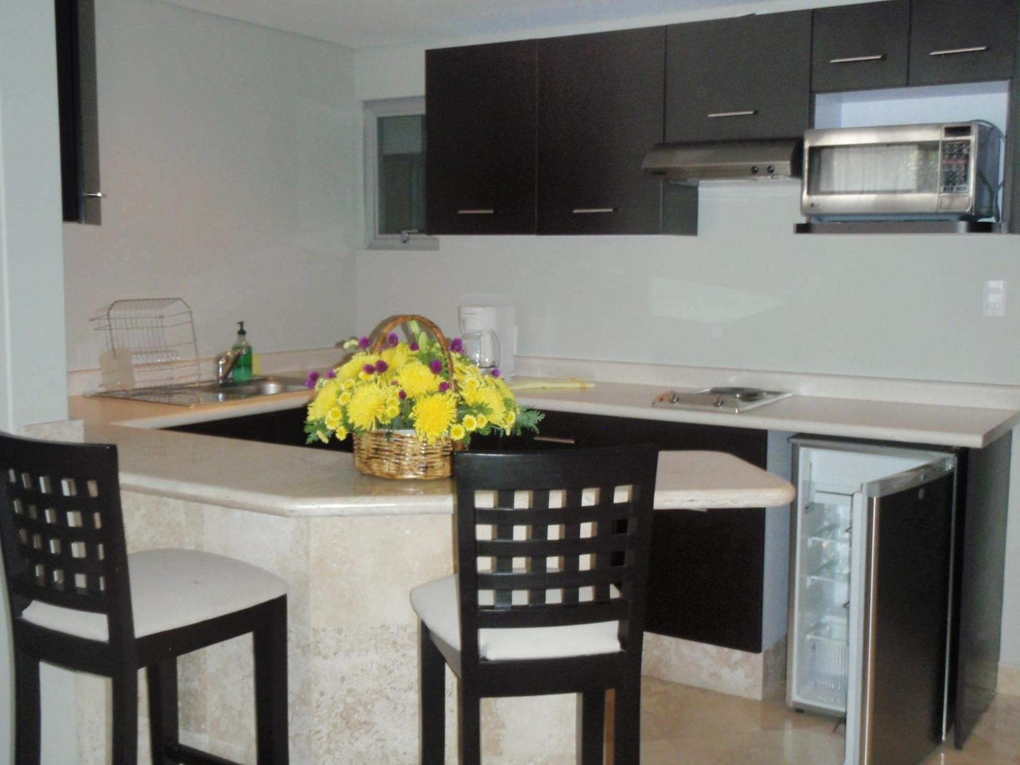 Standard Double Suite