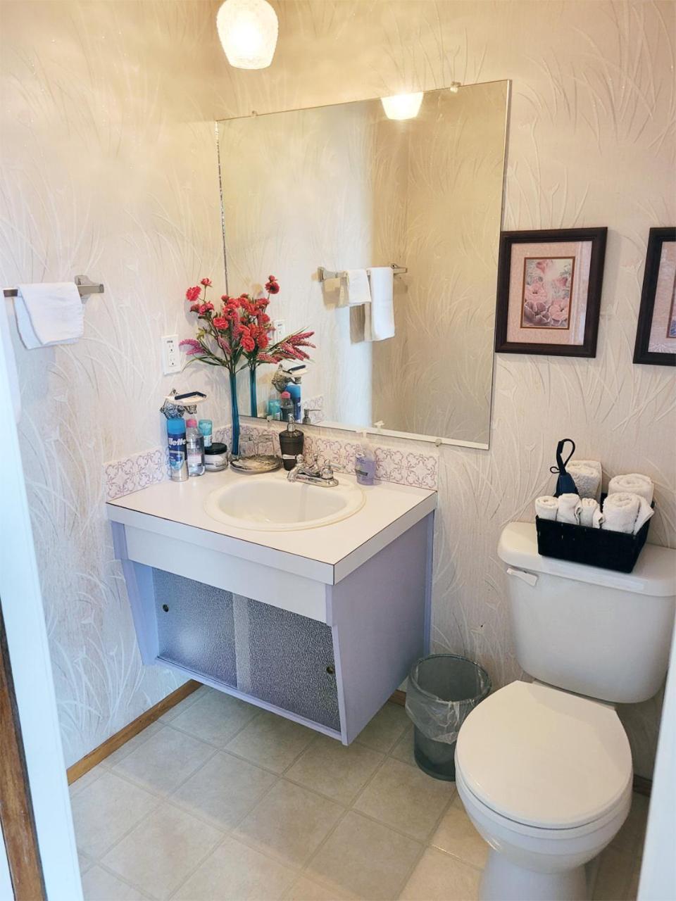 Double Room Private Bathroom