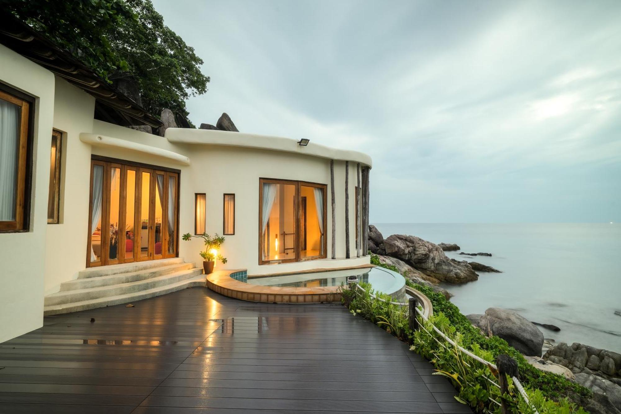 Villa with Private Pool,1589608941:JPEG