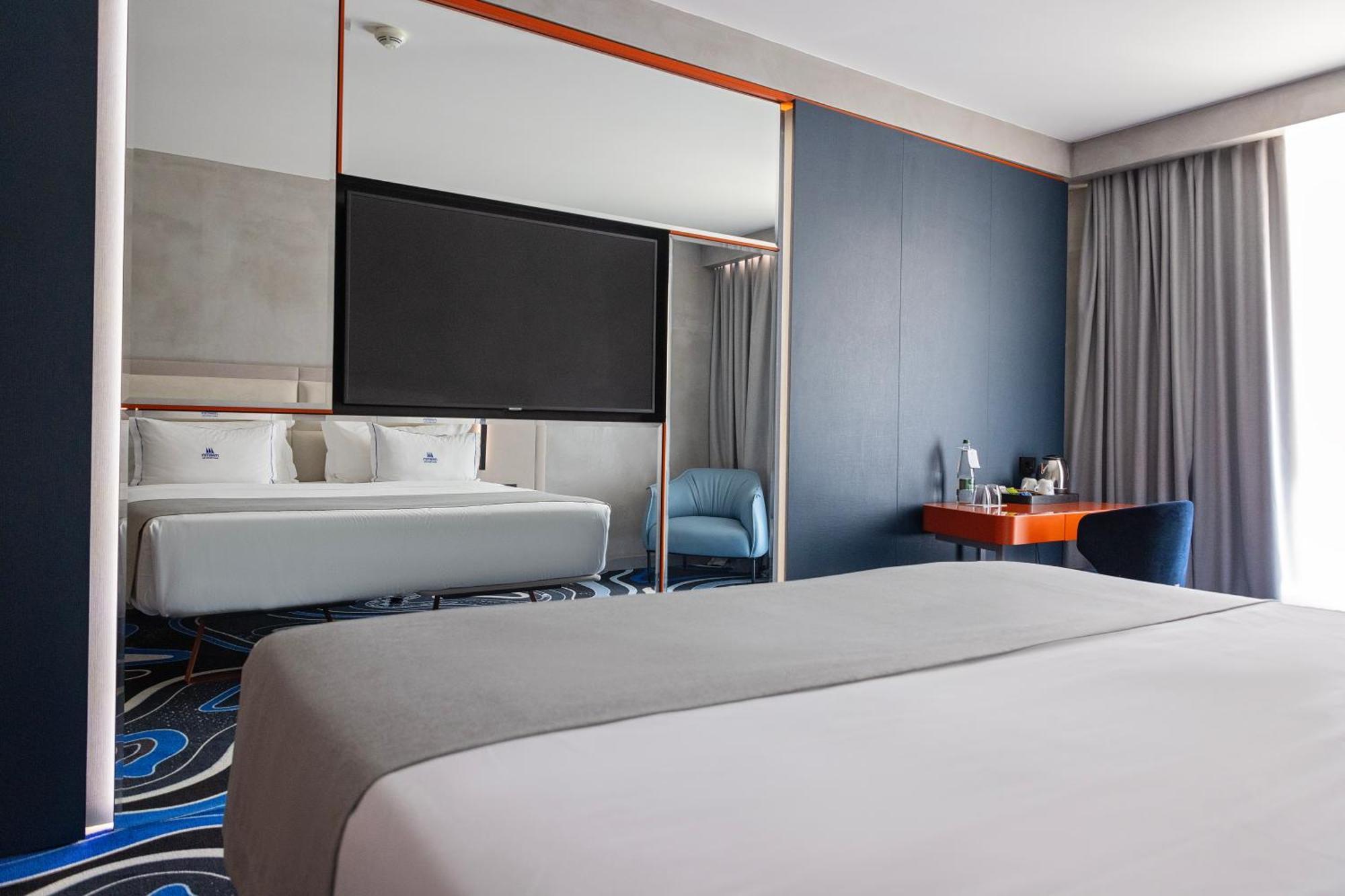 Double Room Pool View