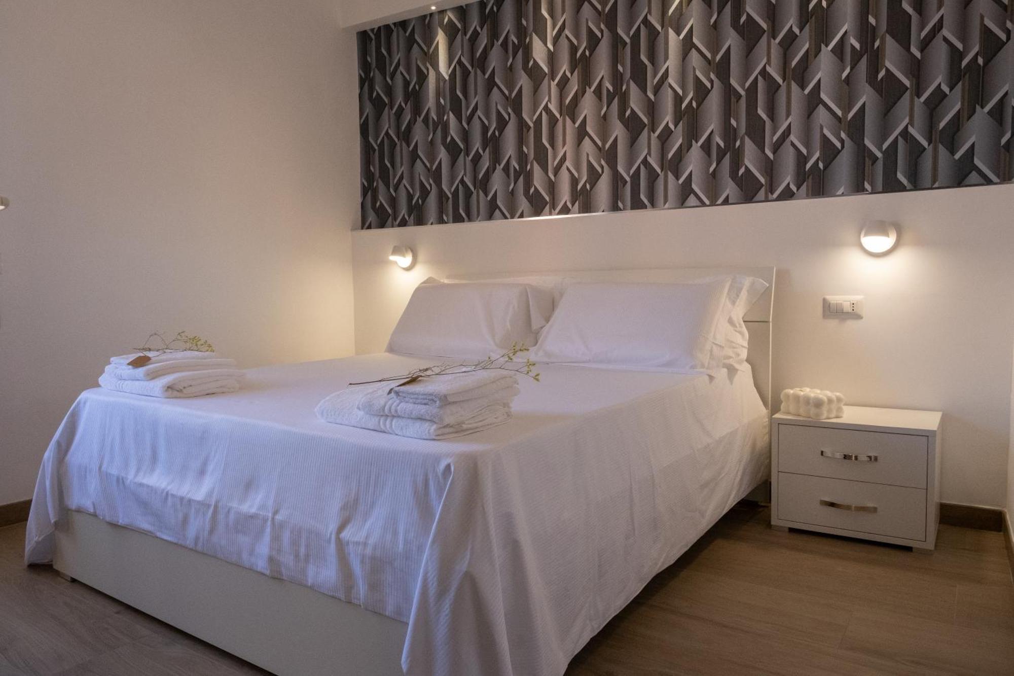 Standard Double Room,1595346844:JPEG
