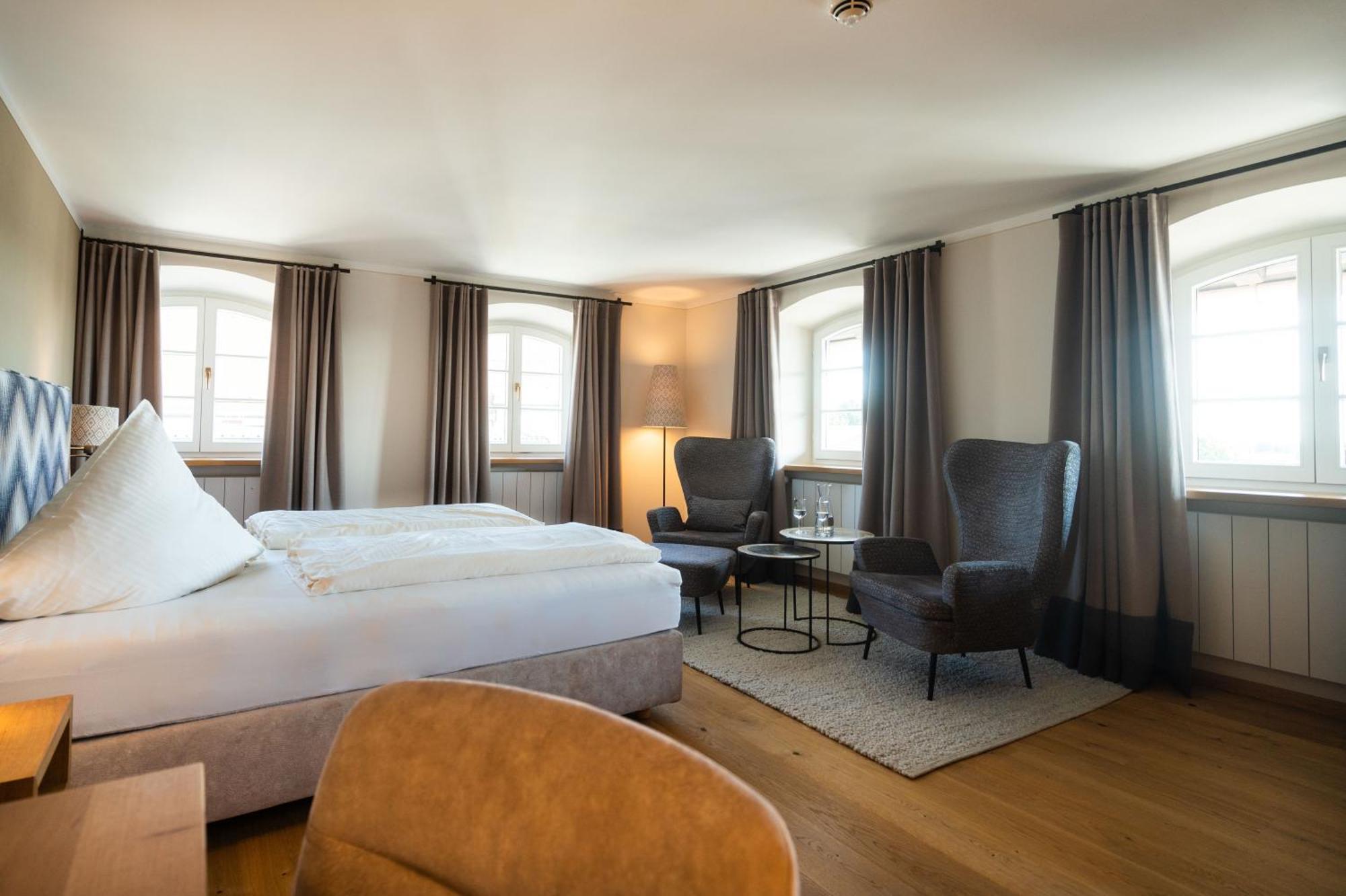Superior Double Room,1595421245:JPEG
