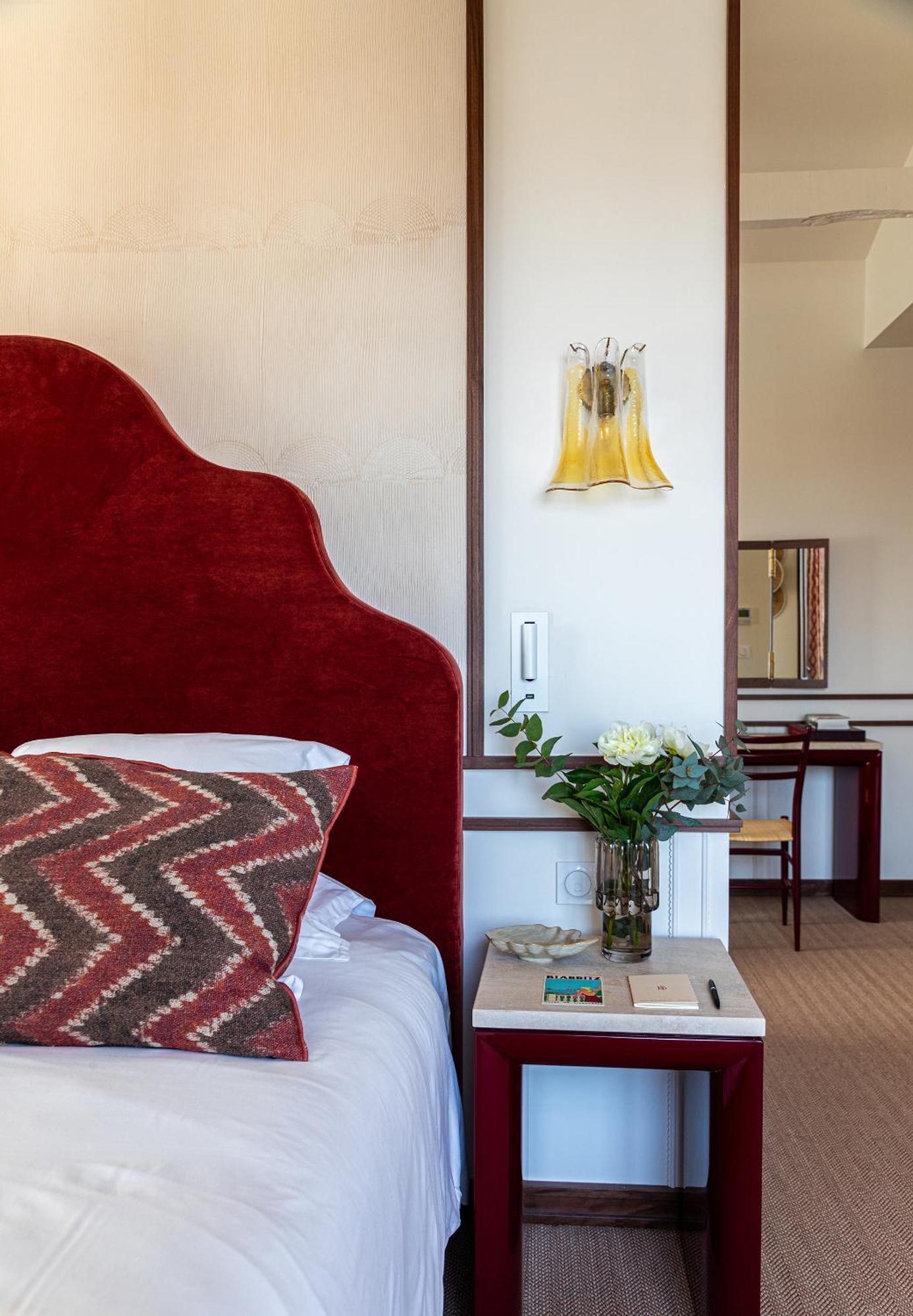 Junior Suite,1597556723:JPEG
