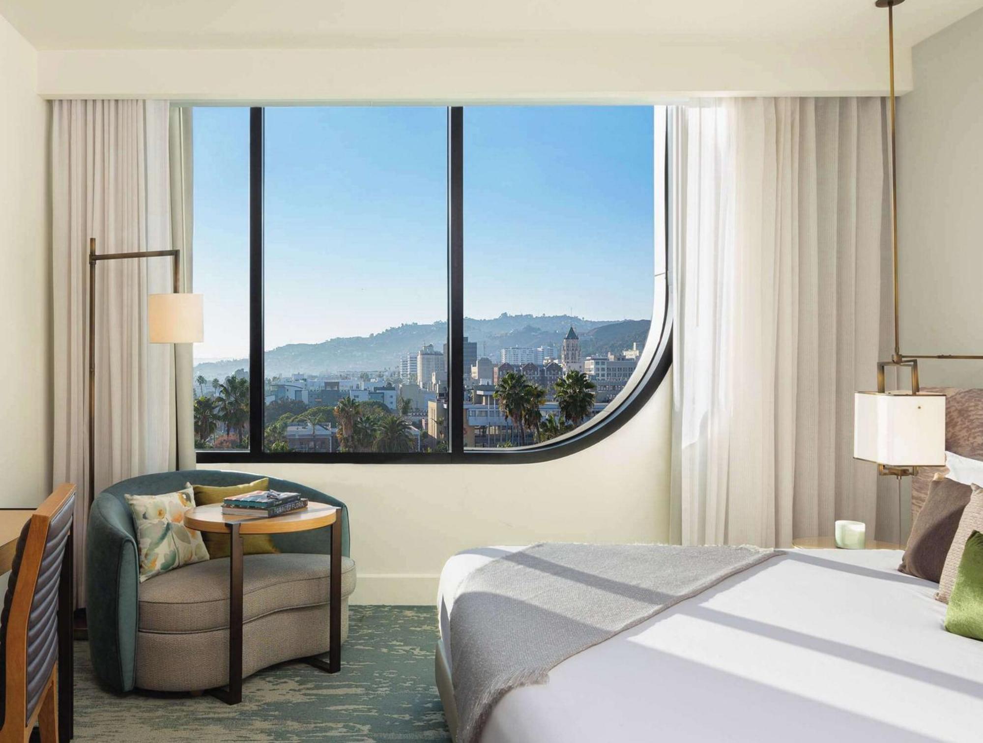 King Room Silver