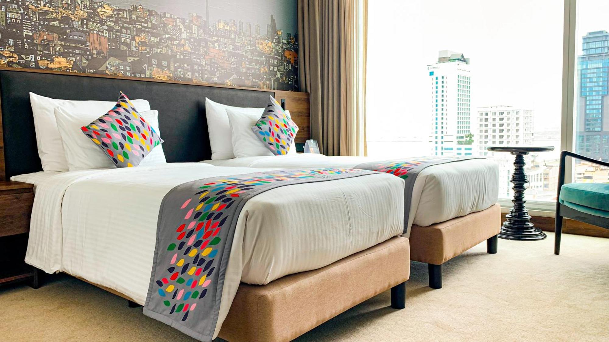 Deluxe Double Partial Sea View