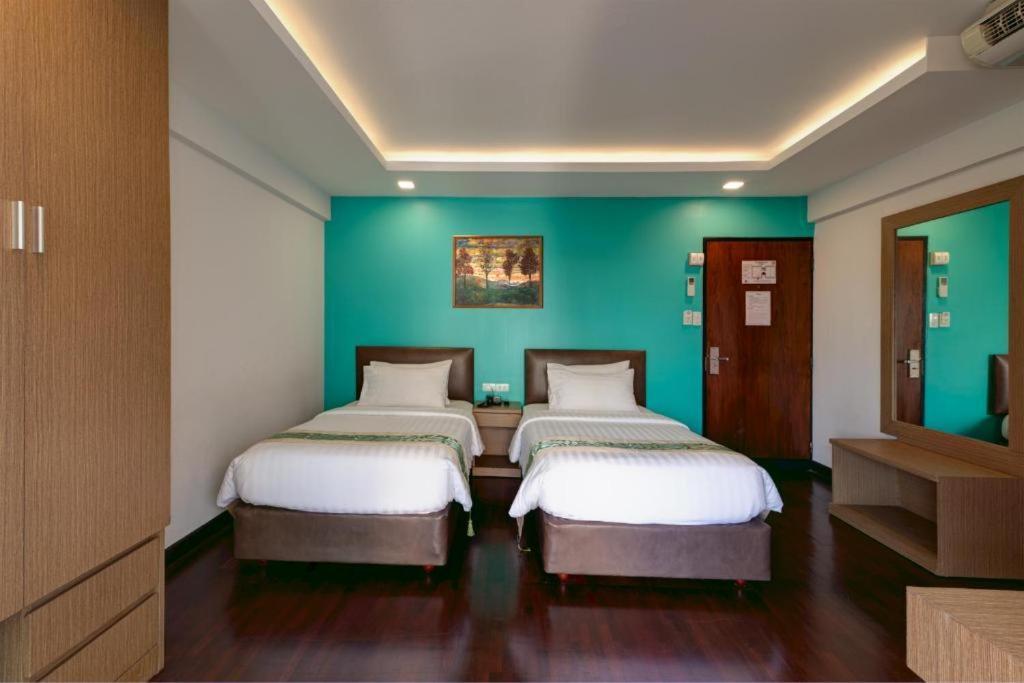 Superior Twin Room,1604770674:JPEG
