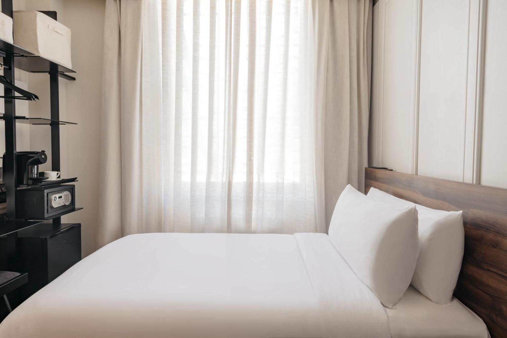 Single Room,1605193823:JPEG