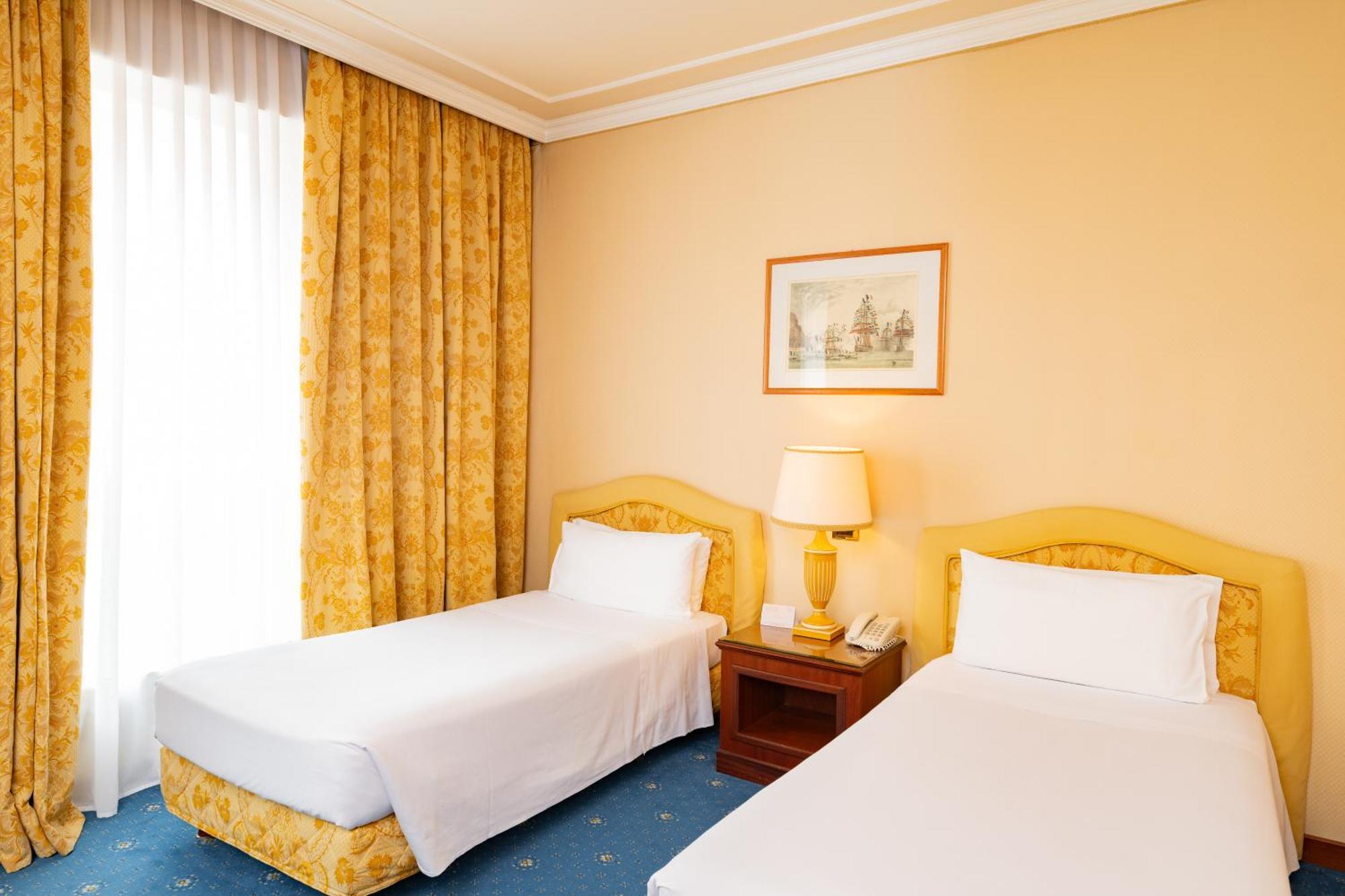 Twin Room,1605368337:JPEG