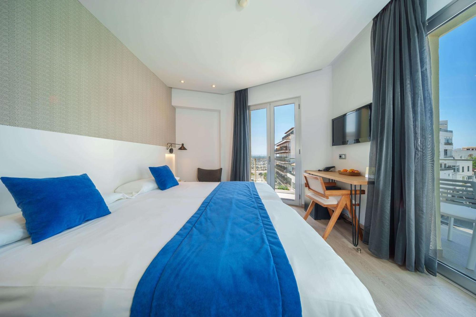 Twin Room Balcony,1608789956:JPEG