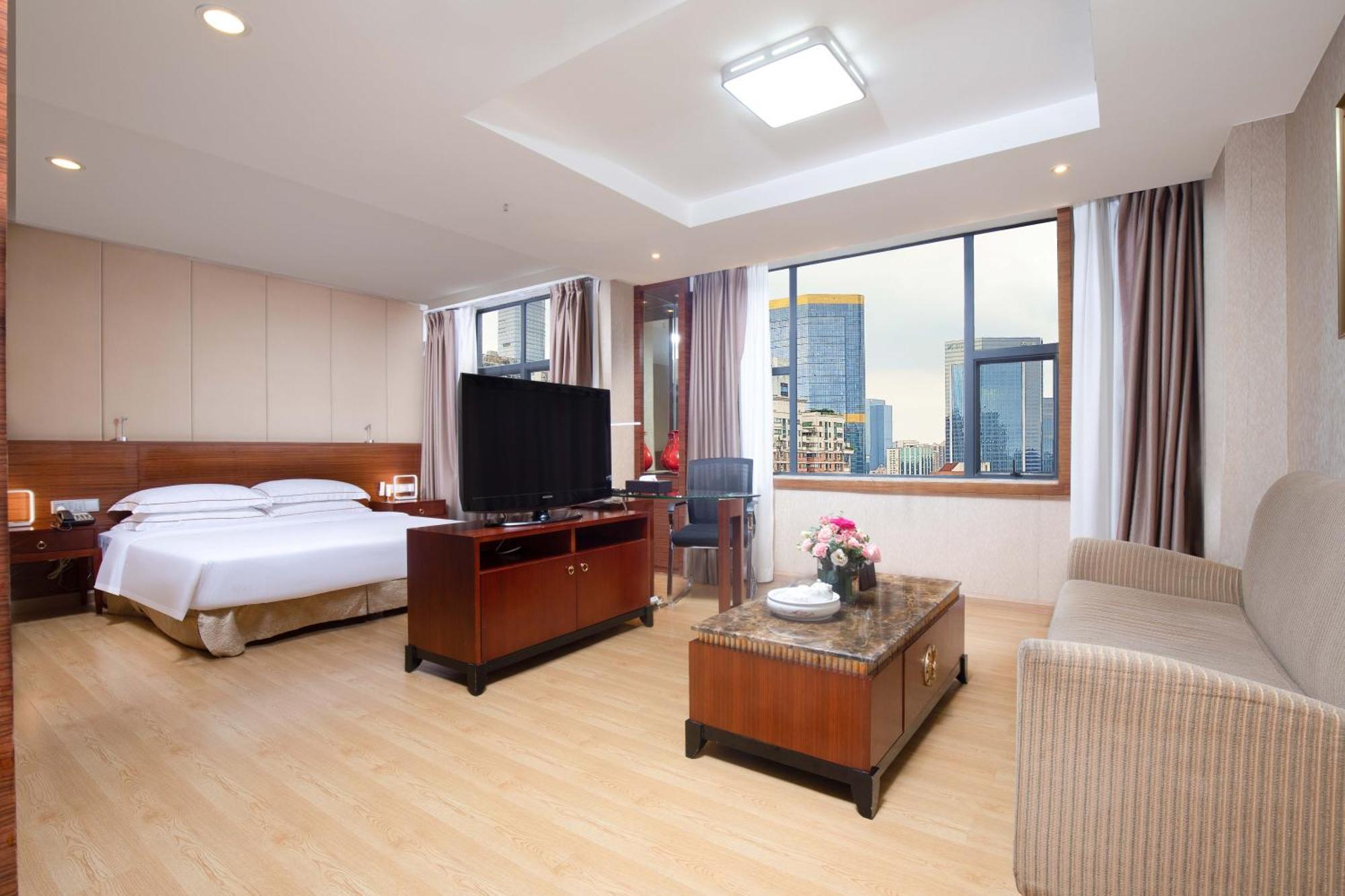 Executive King Room