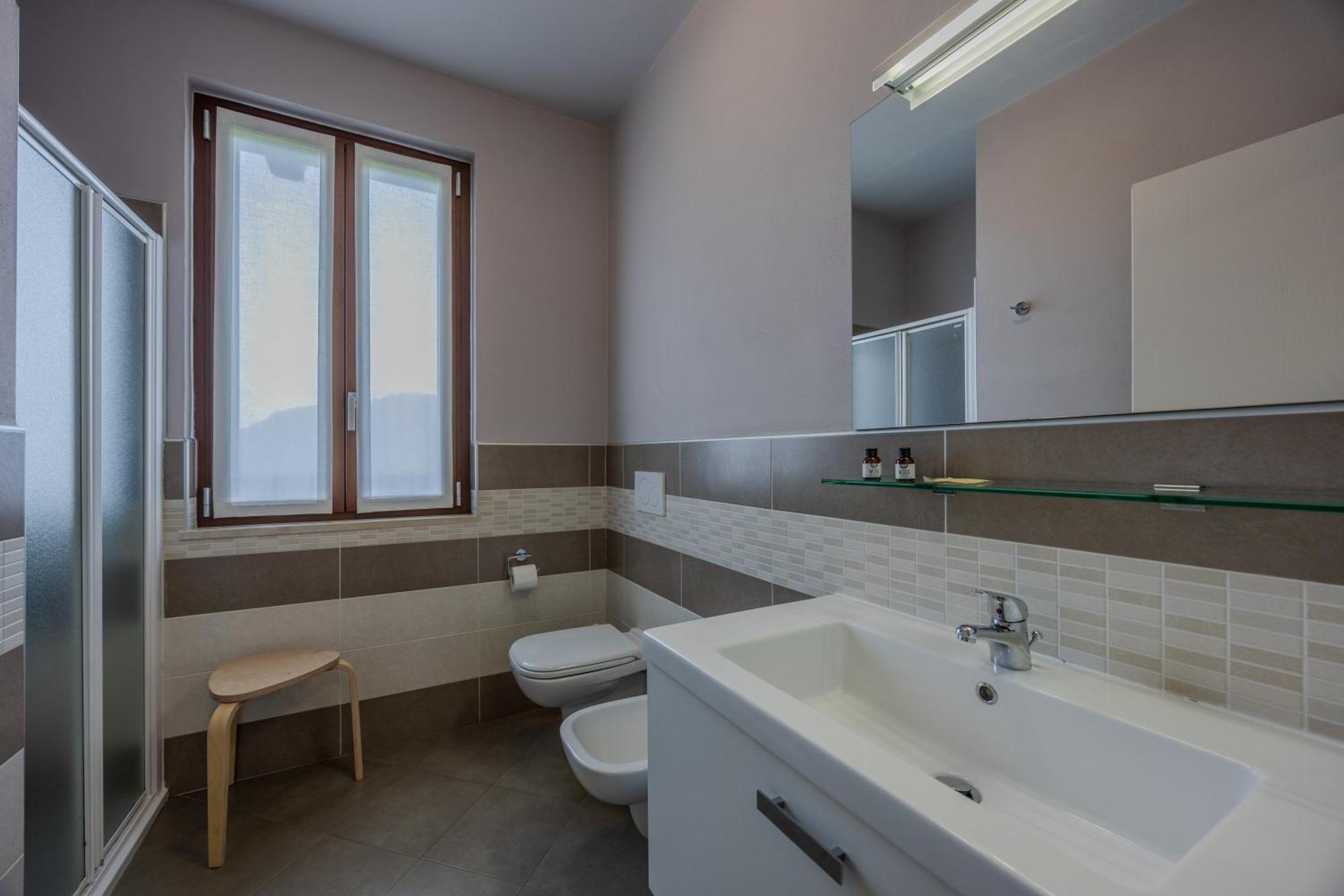 Standard Two-Bedroom Apartment Balcony,1611110971:JPEG