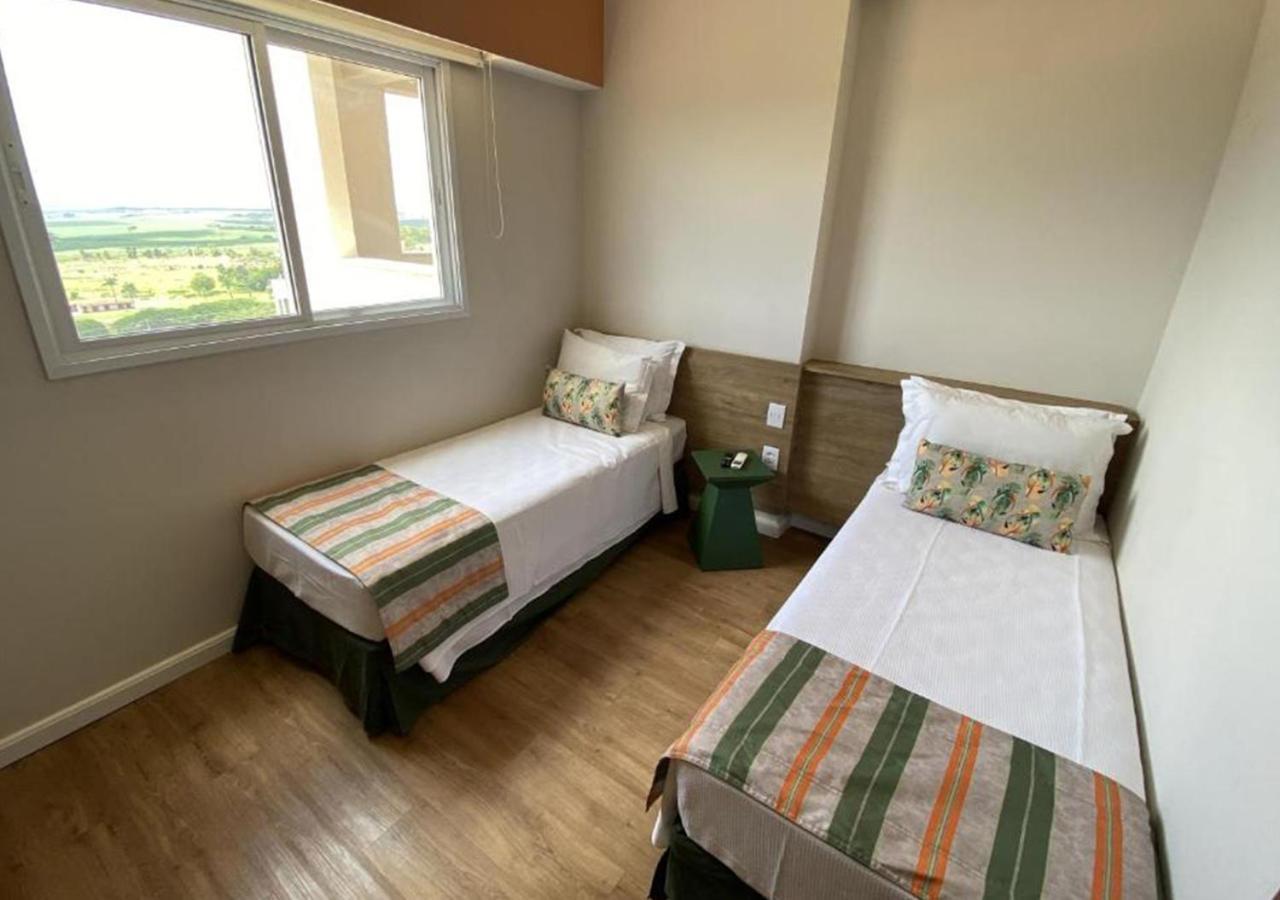 Suite Premier includes Hot Beach Water Park tickets