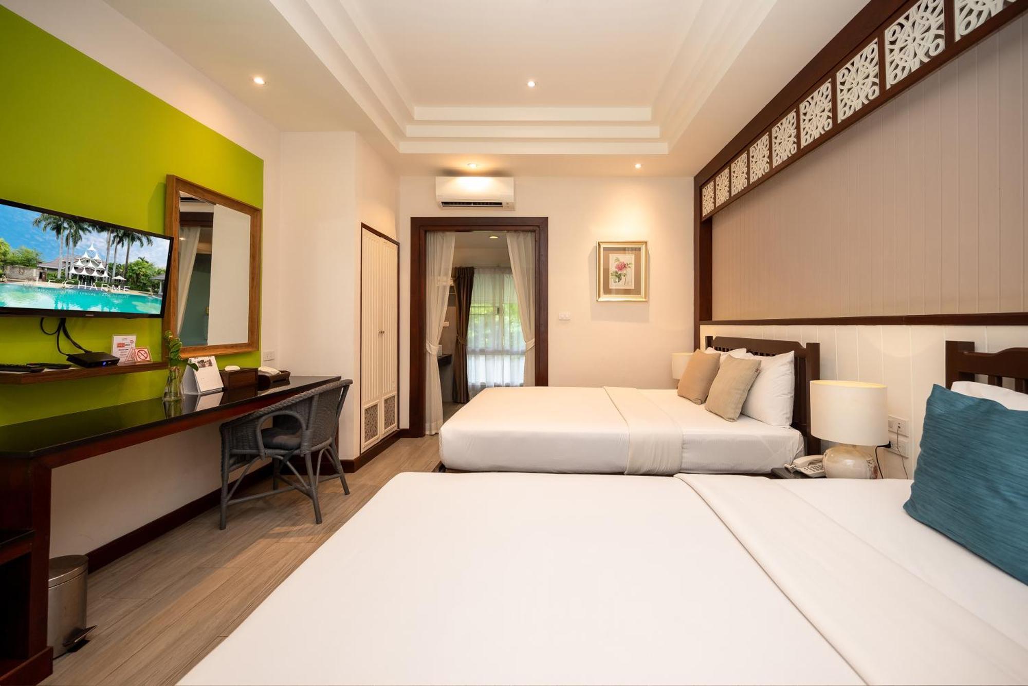 Deluxe Double or Twin Room