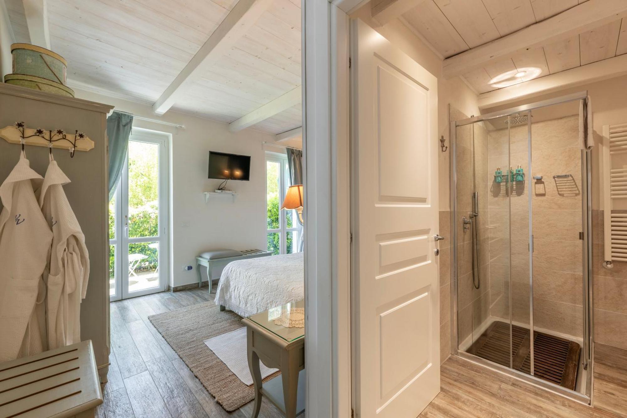 Large Double Room