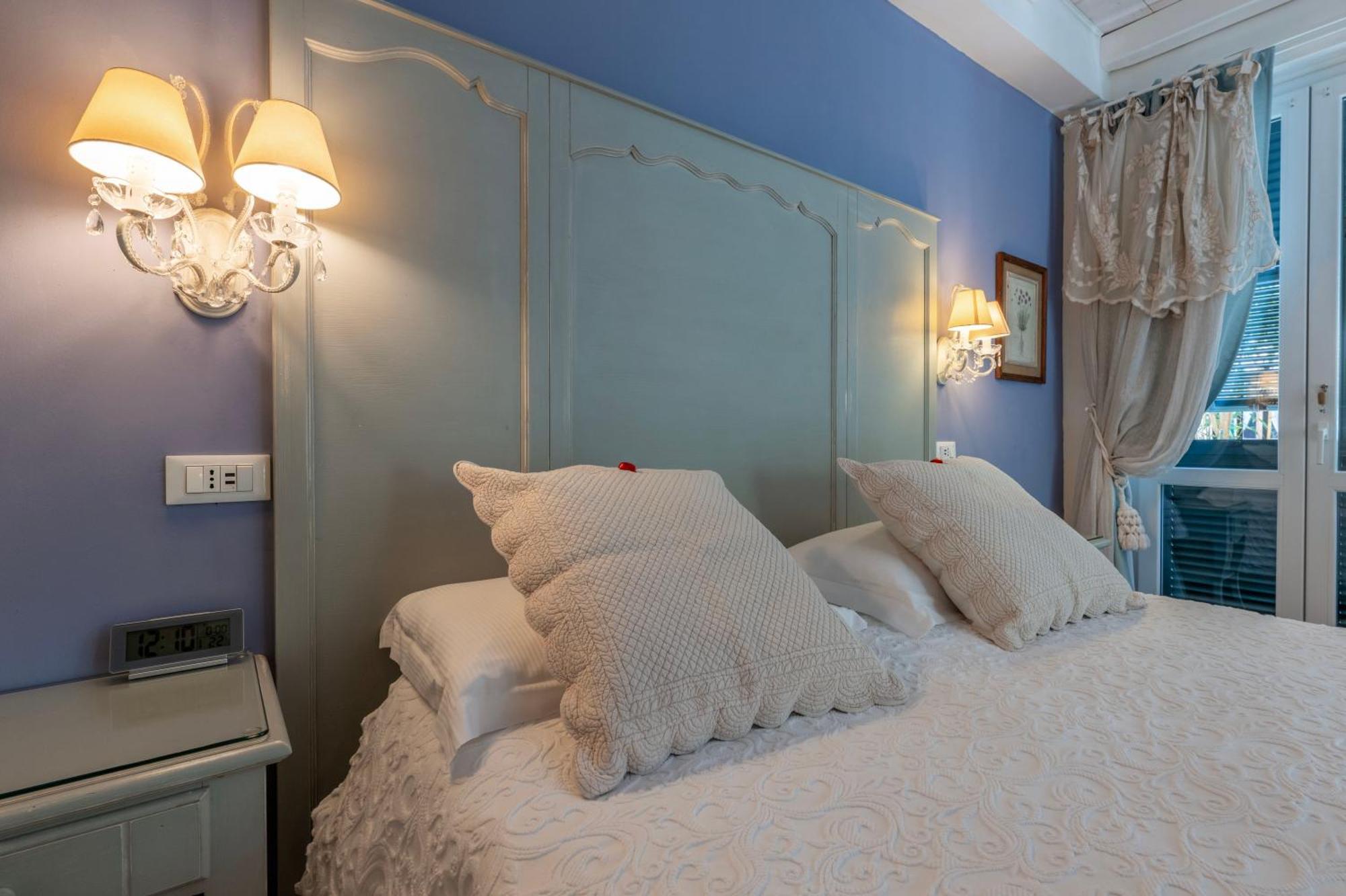 Superior Queen Room