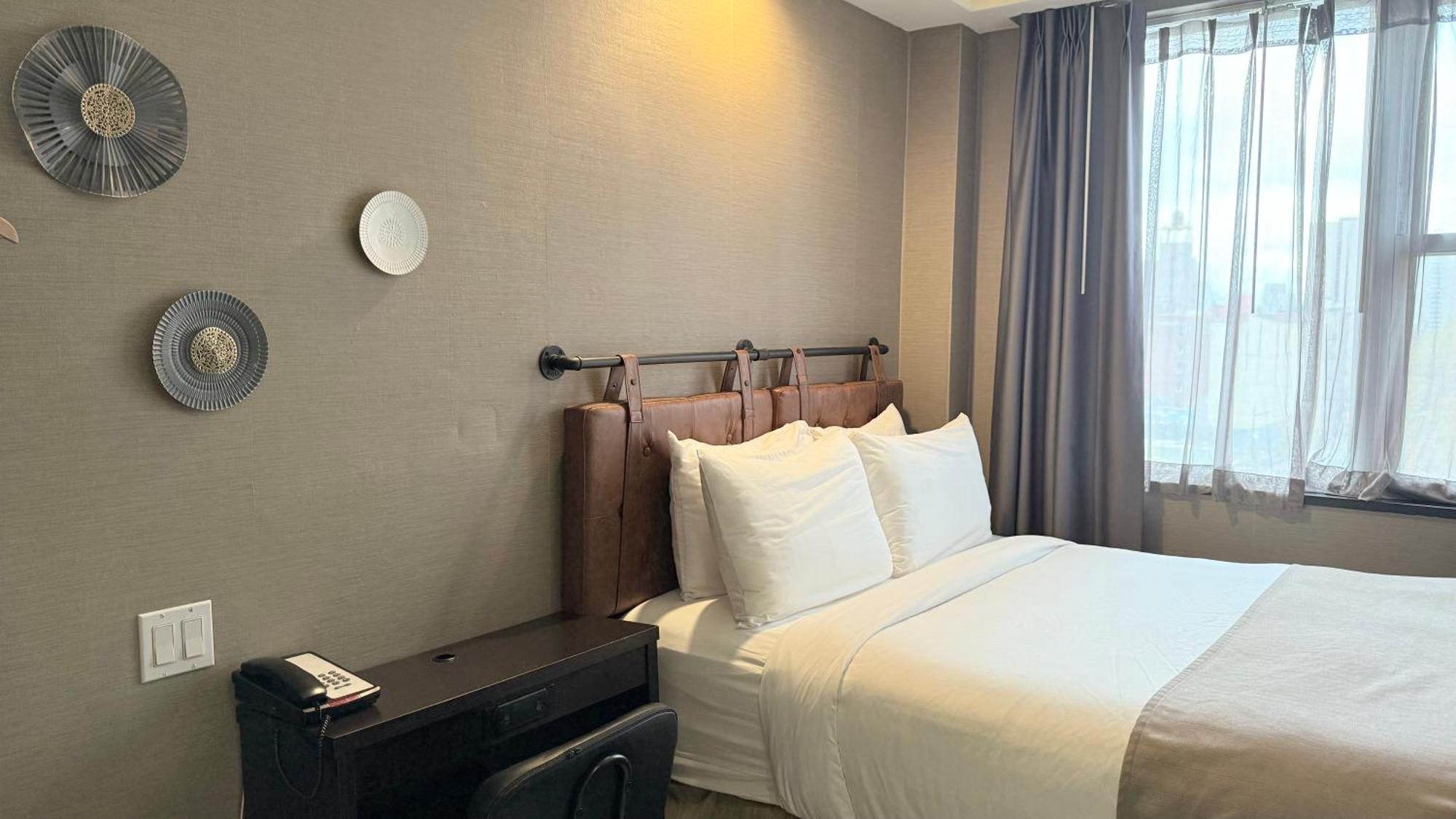 Standard Queen Room,1620224803:JPEG
