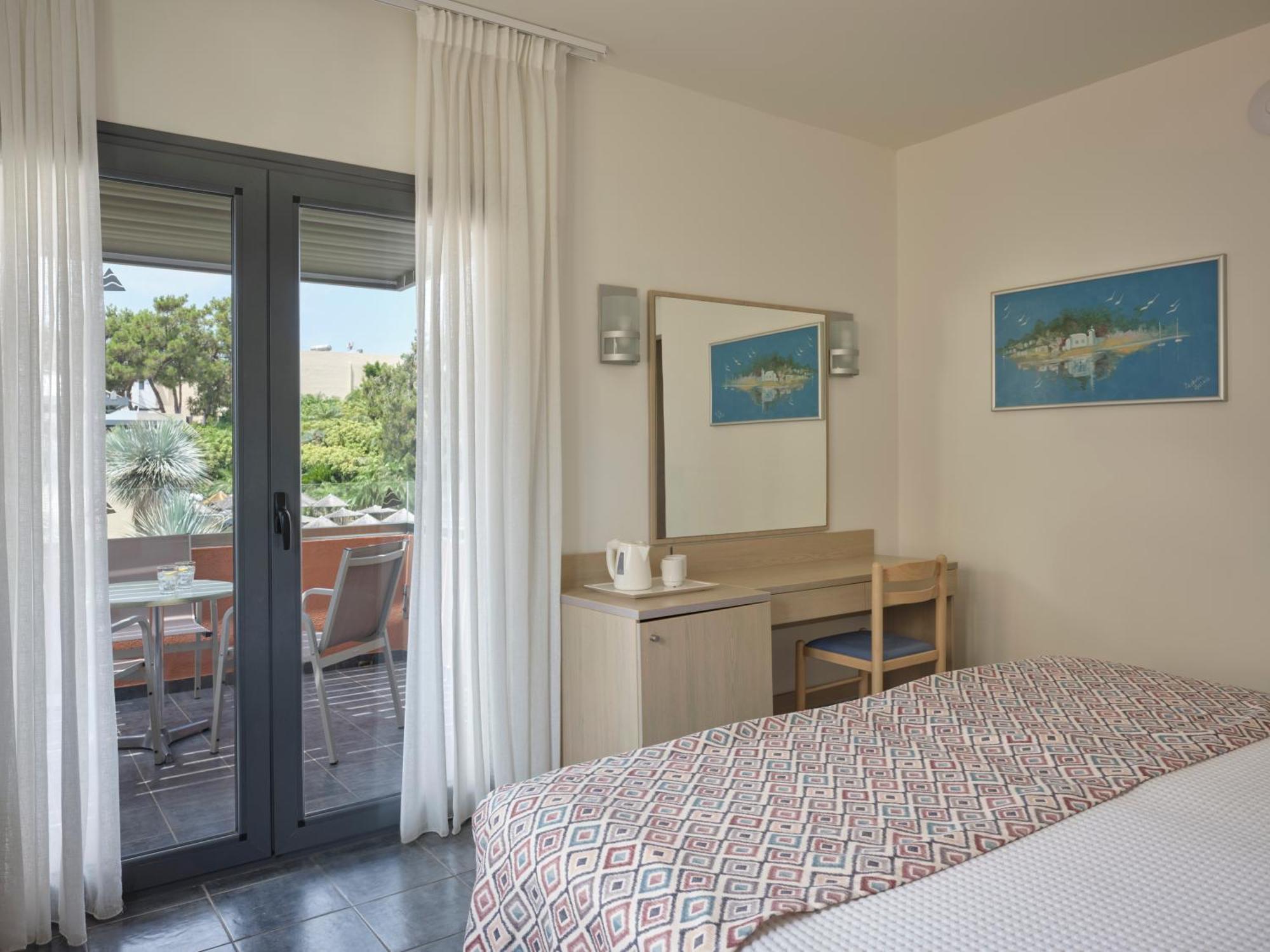 Double Room Inland View,1621410890:JPEG