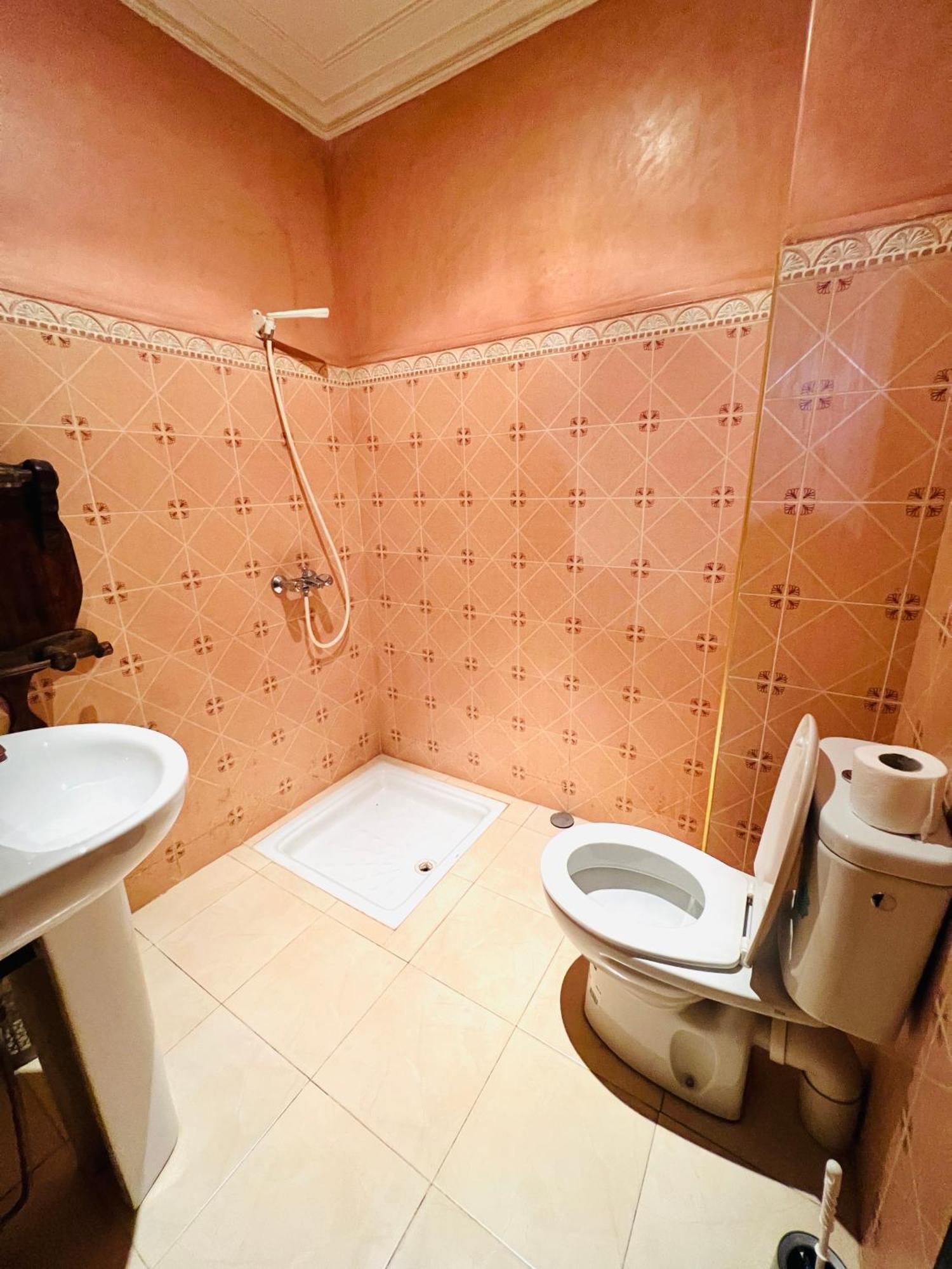 Deluxe Single Room,1621448799:JPEG