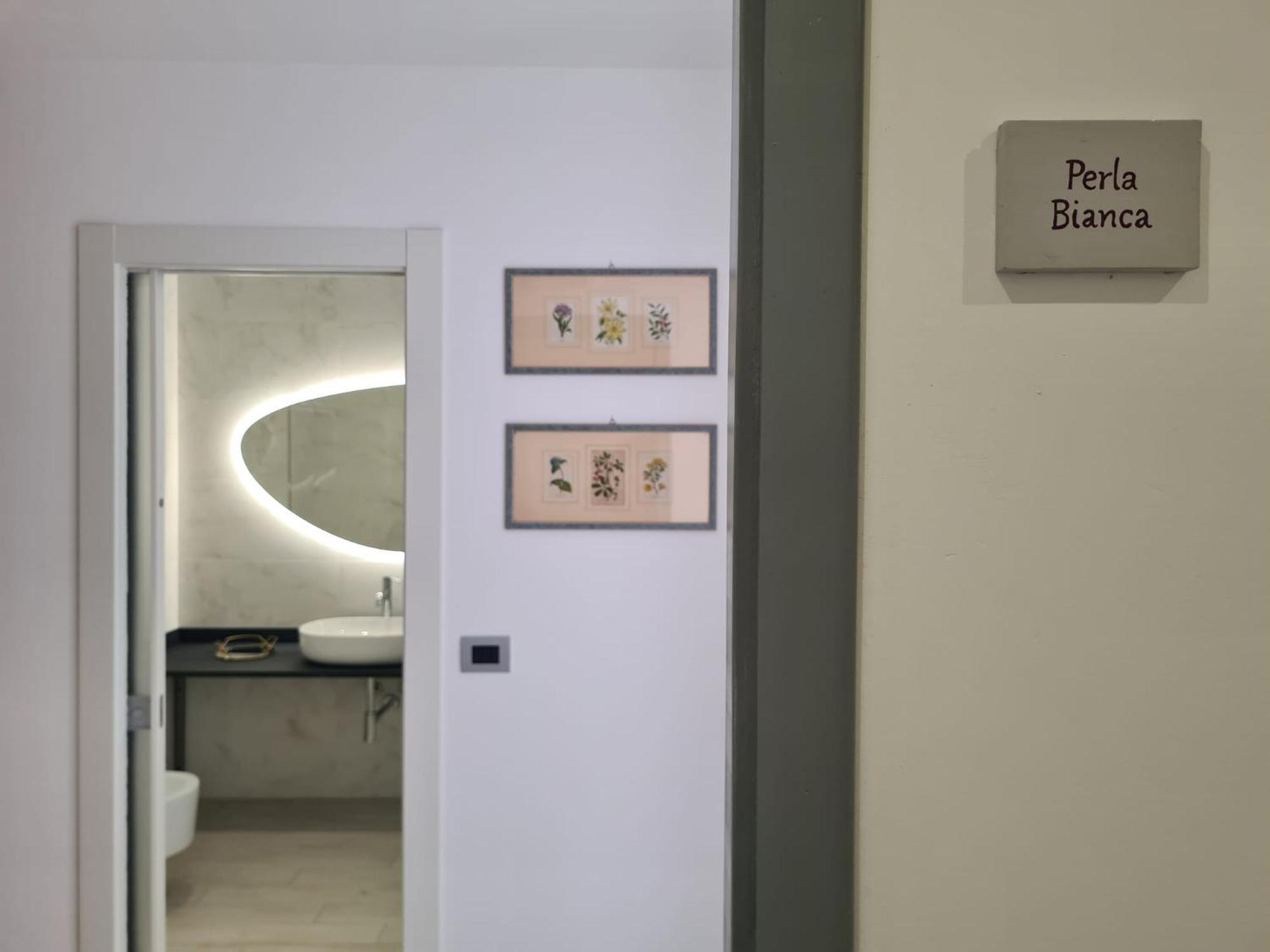 Quadruple Room Private Bathroom,1630973615:JPEG