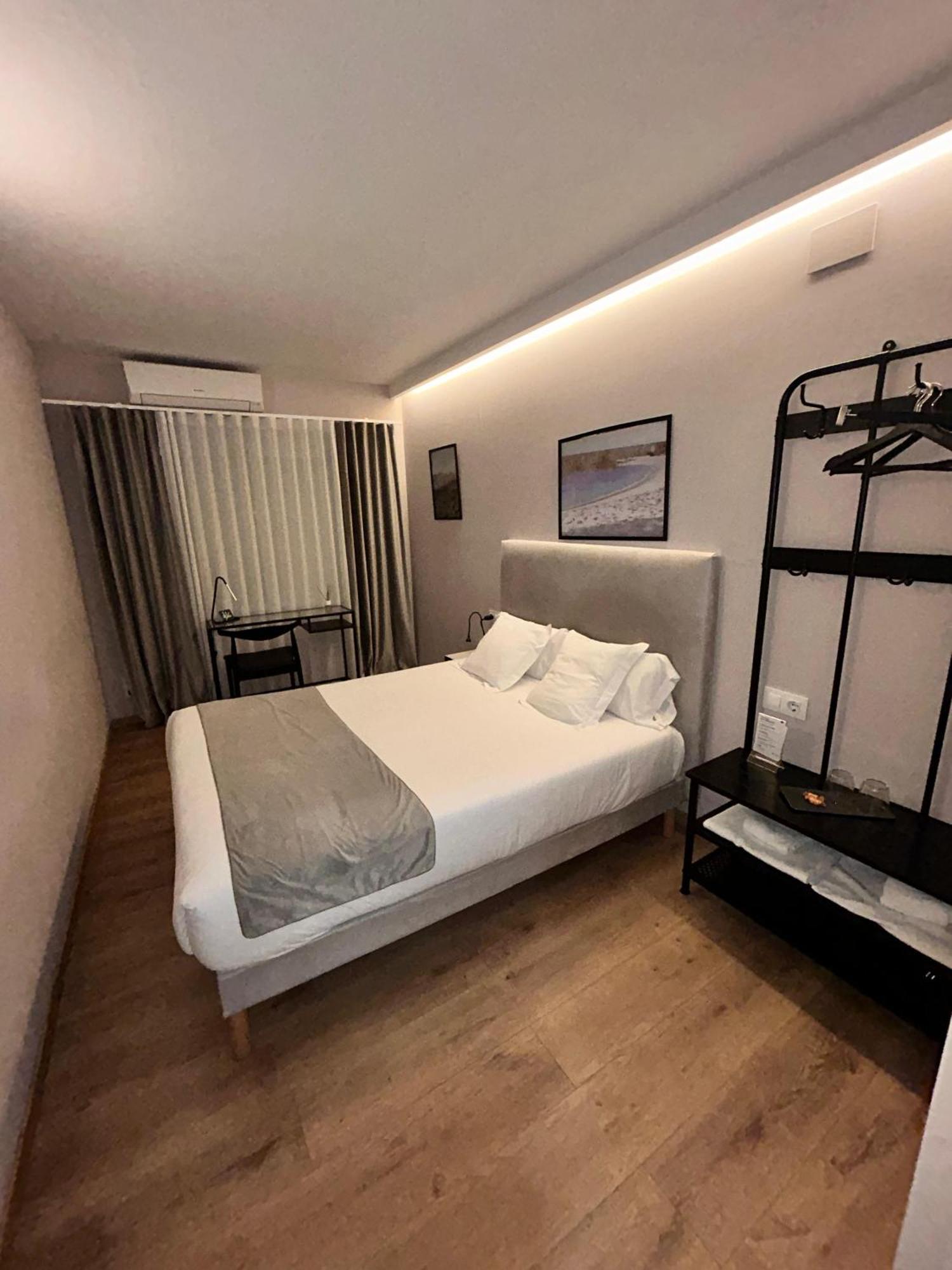 Double Room,1633052432:JPEG