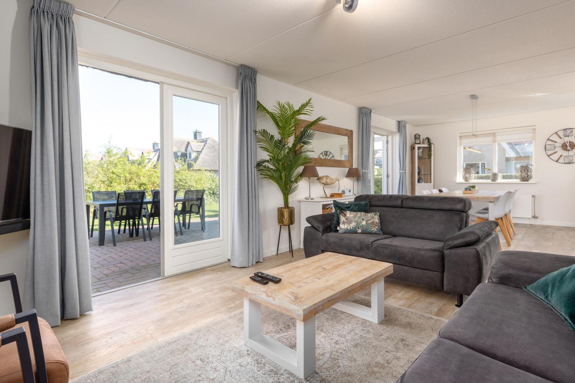Deluxe Villa,1638463293:JPEG