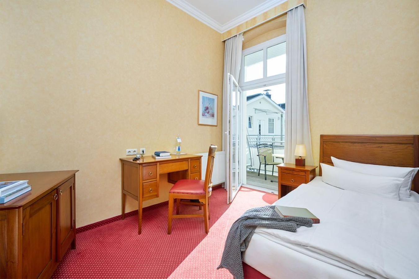 Standard Single Room,1642402806:JPEG