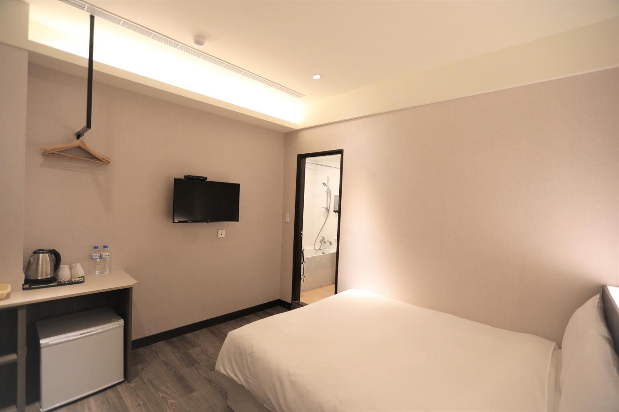 Standard Double Room without Window
